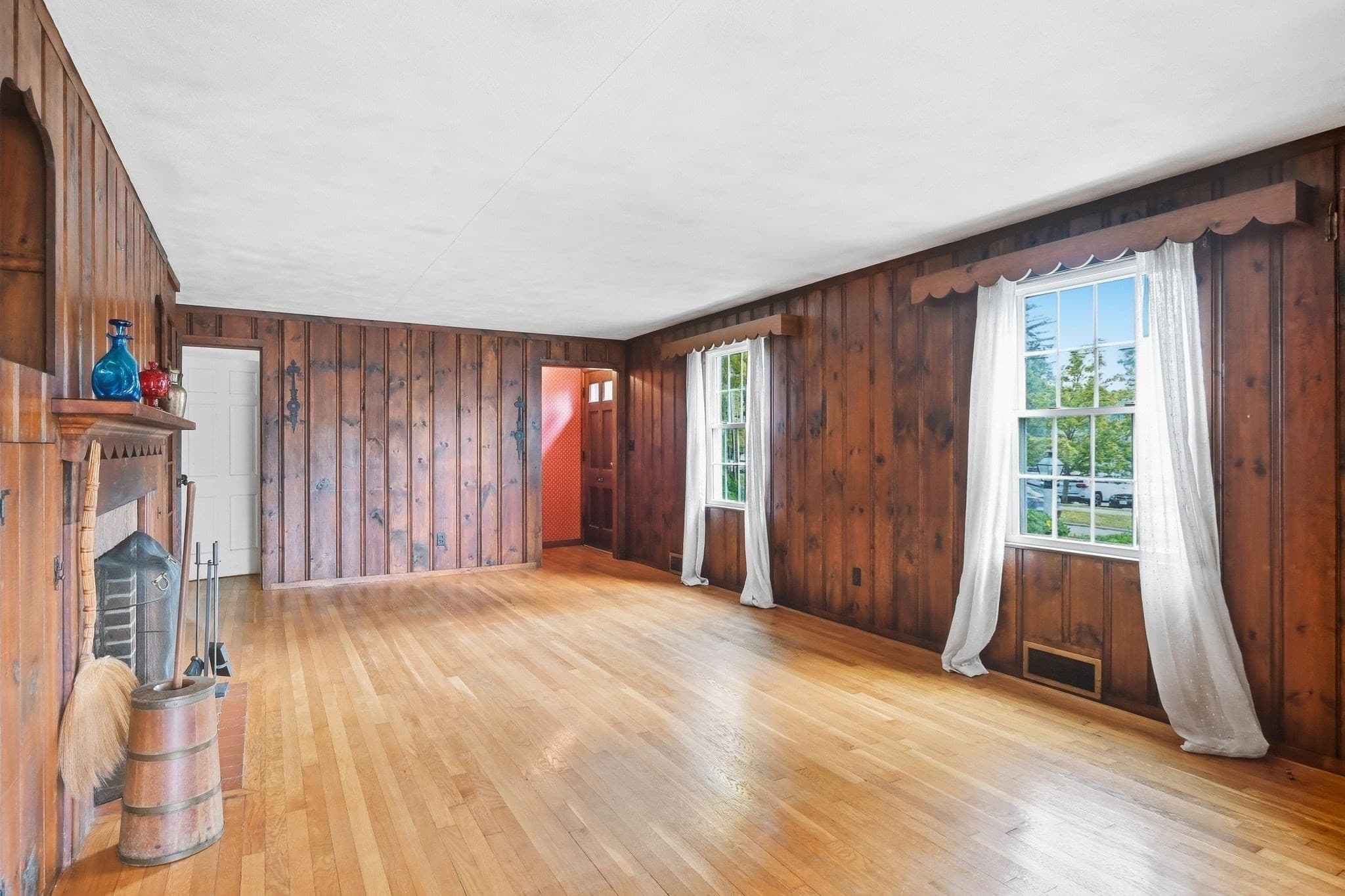 Single Family Residence at 104 Whittum Avenue, Springfield MA 01118, Springfield, photo 10 of 40