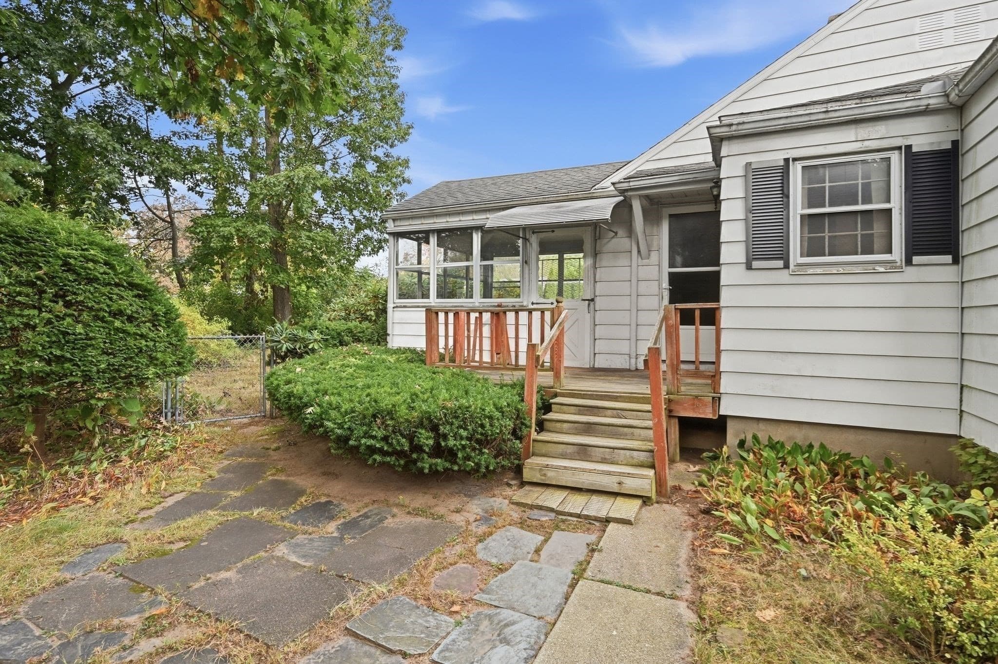 Single Family Residence at 104 Whittum Avenue, Springfield MA 01118, Springfield, photo 37 of 40