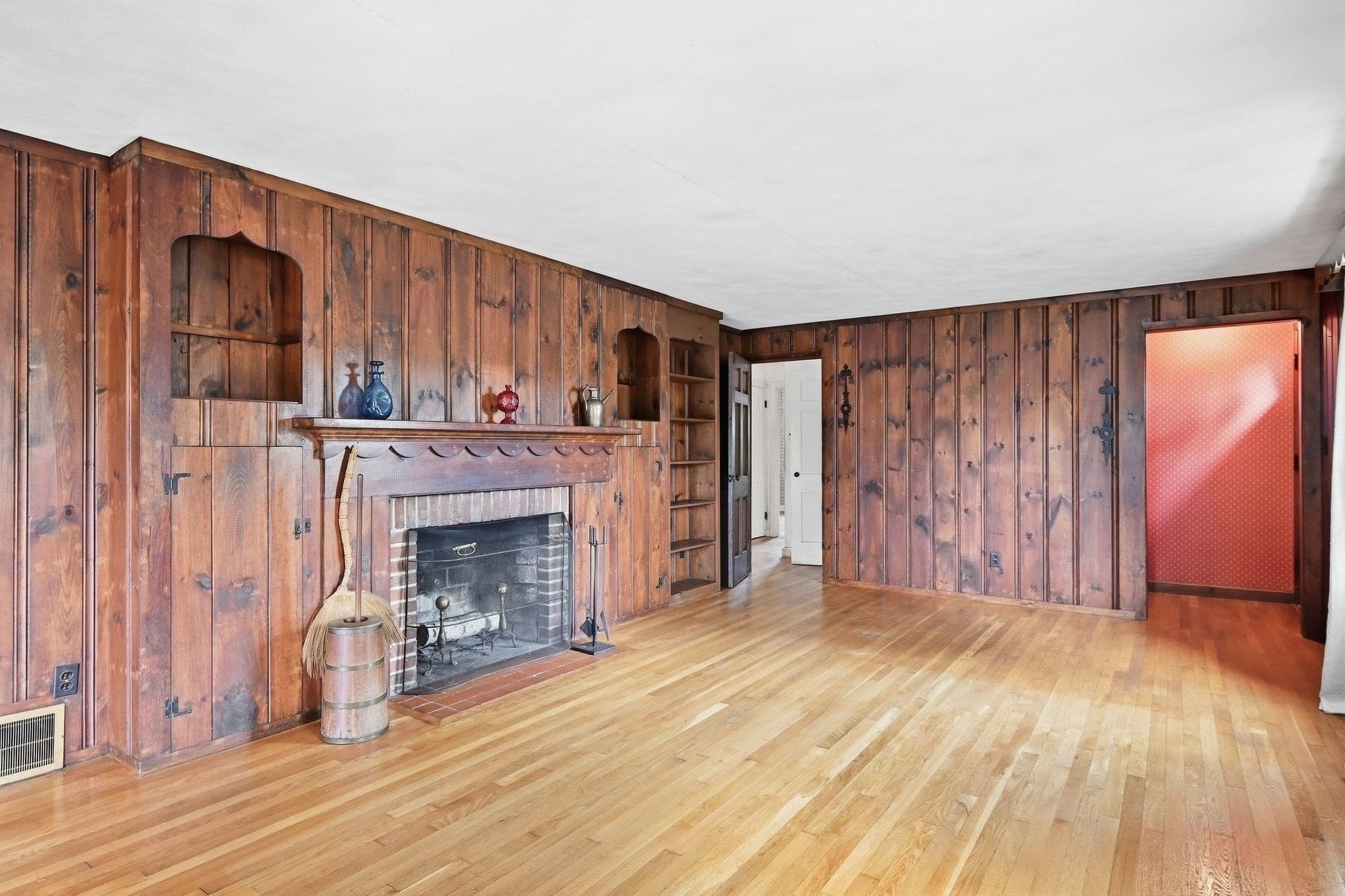 Single Family Residence at 104 Whittum Avenue, Springfield MA 01118, Springfield, photo 11 of 40