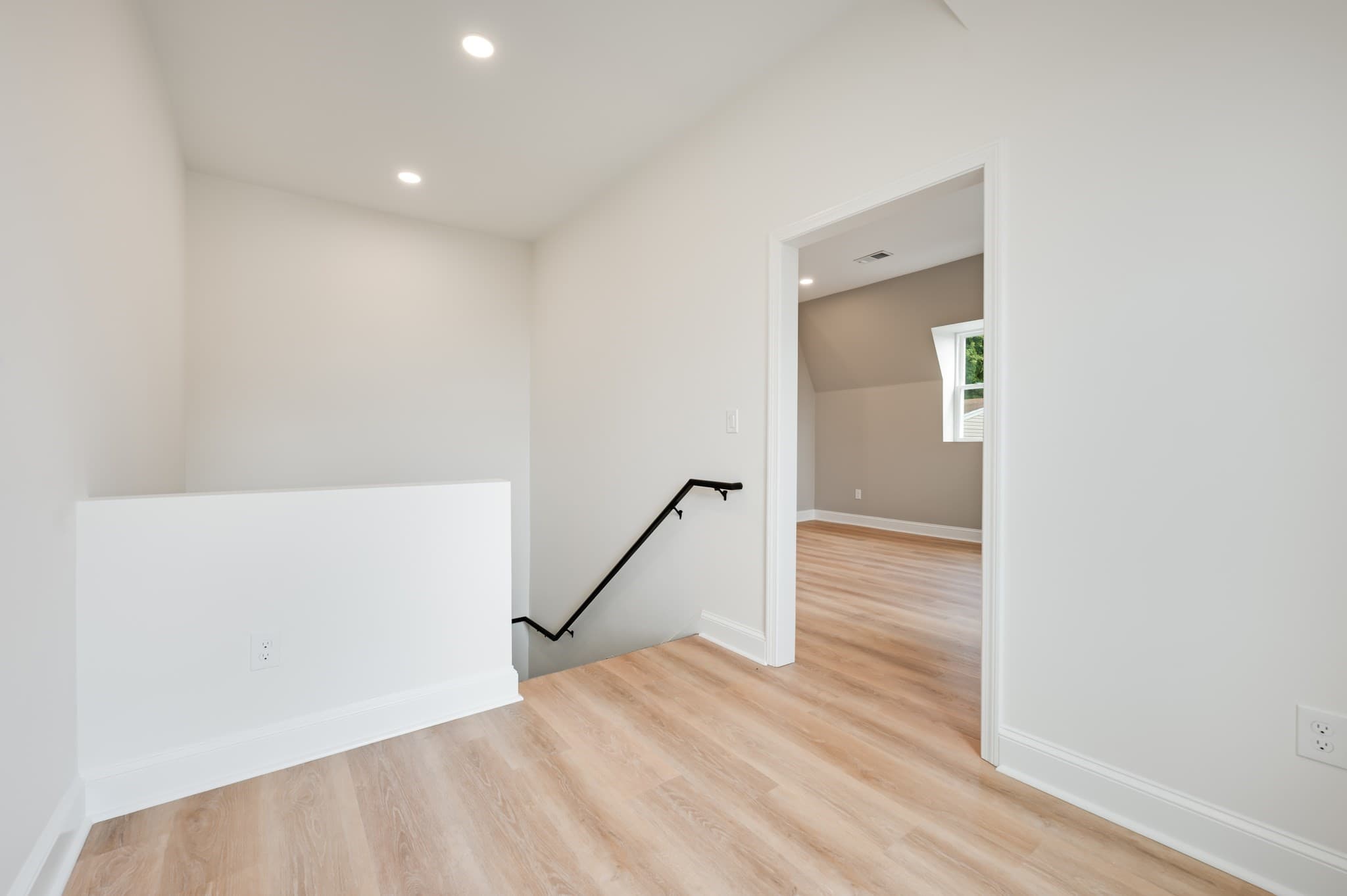 3 Family at 271 Washington Ave, Chelsea MA 02150, Chelsea, photo 23 of 27