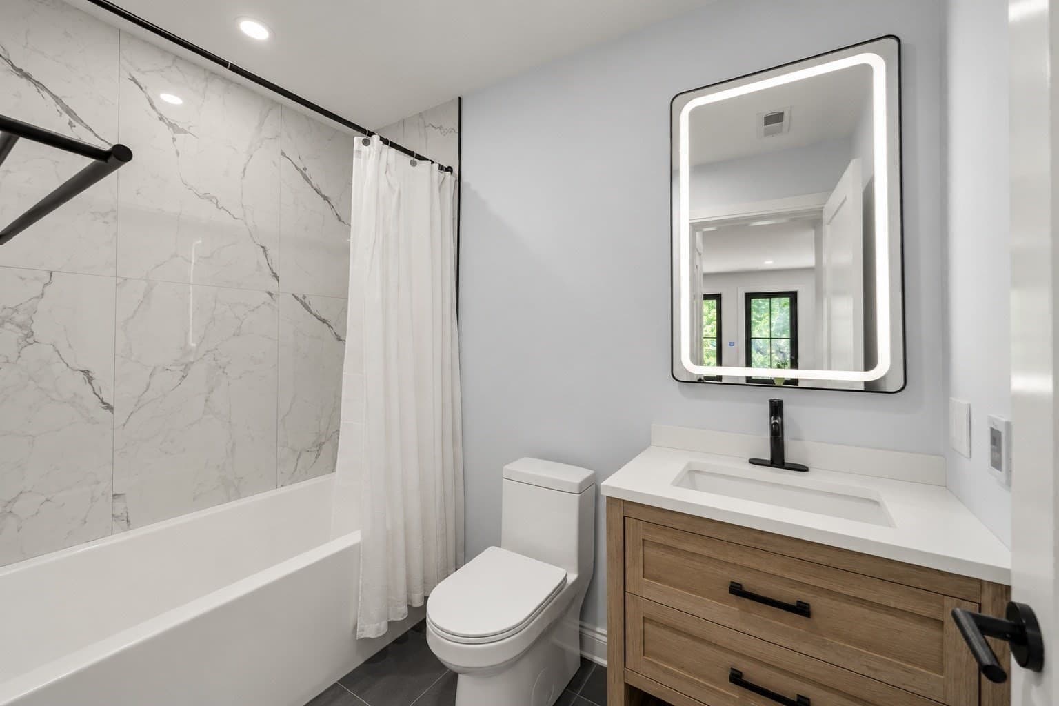 Single Family Residence at 181 I Street, Boston MA 02127, Boston, photo 8 of 25