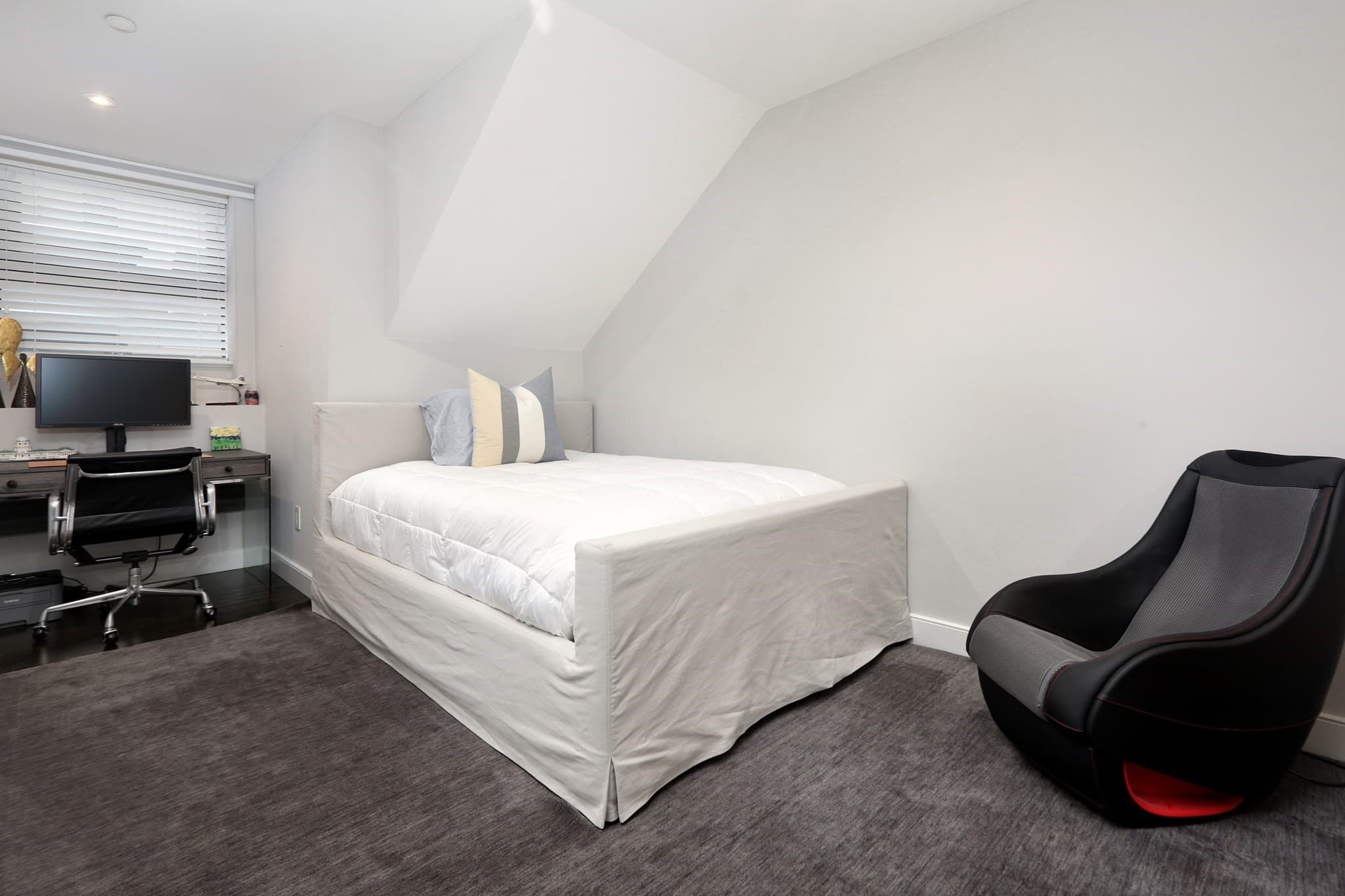 Condominium at 12 Piedmont Street # 2, Boston MA 02116, Boston, photo 9 of 15