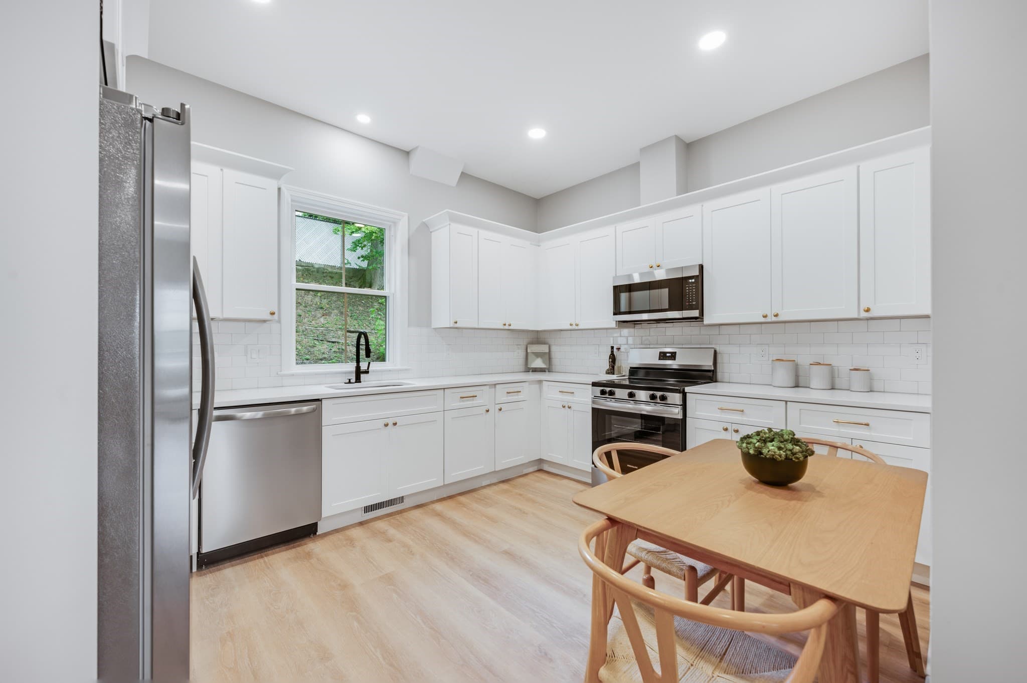Condominium at 271 Washington Ave # 1, Chelsea MA 02150, Chelsea, photo 7 of 19