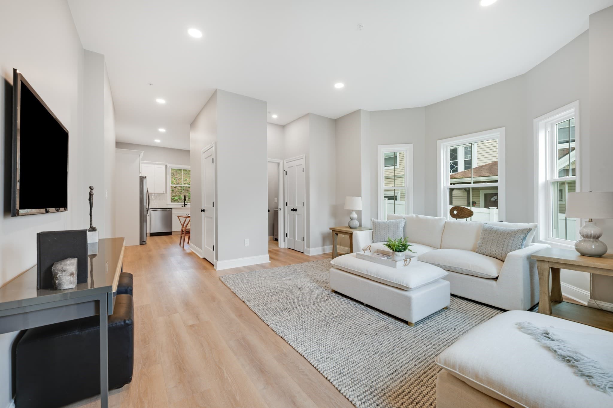 Condominium at 271 Washington Ave # 1, Chelsea MA 02150, Chelsea, photo 3 of 19