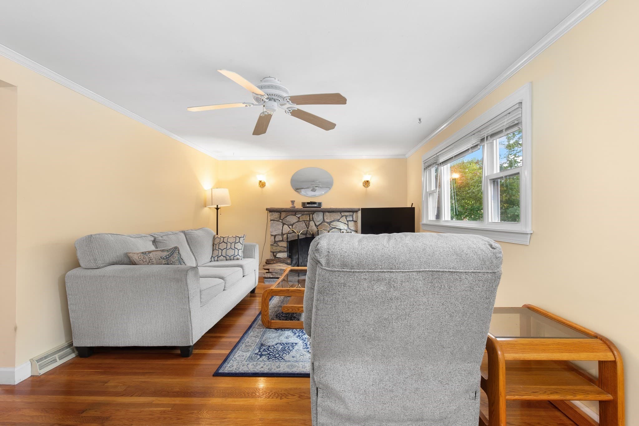 Single Family Residence at 199 Anawan St, Brockton MA 02302, Brockton, photo 6 of 20
