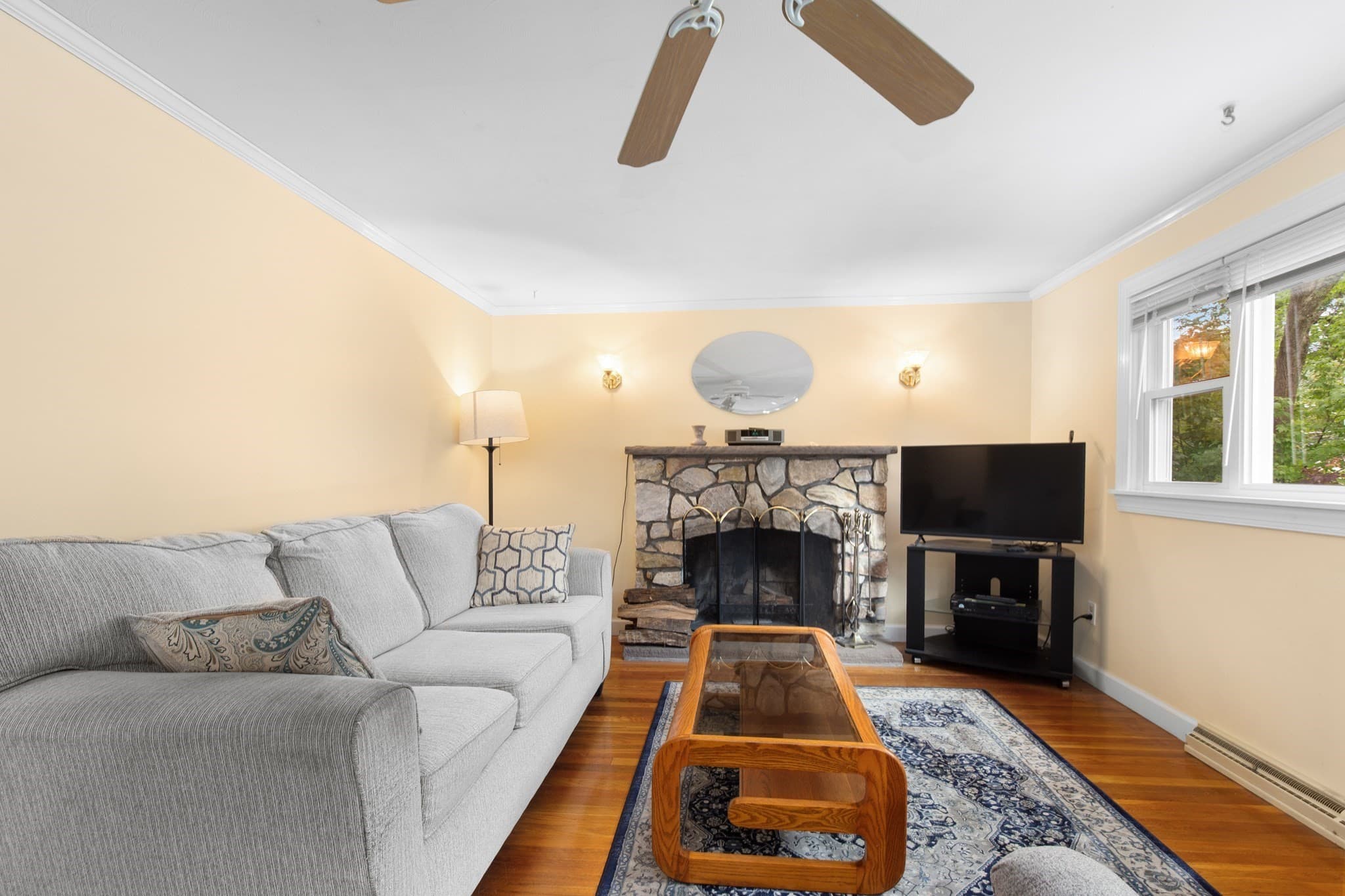 Single Family Residence at 199 Anawan St, Brockton MA 02302, Brockton, photo 5 of 20