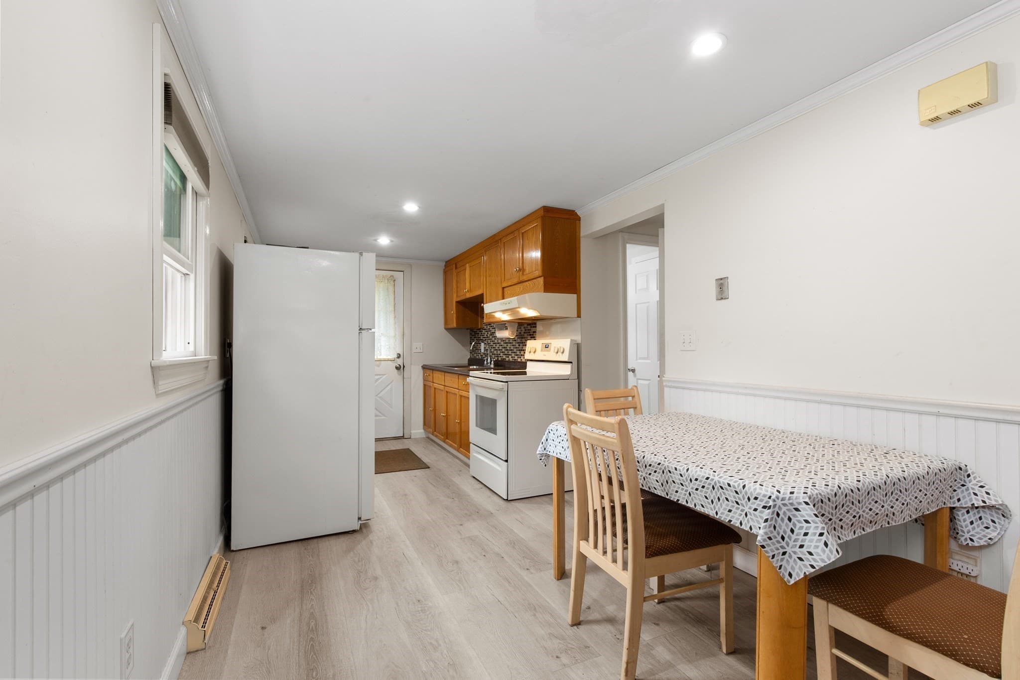 Single Family Residence at 199 Anawan St, Brockton MA 02302, Brockton, photo 4 of 20