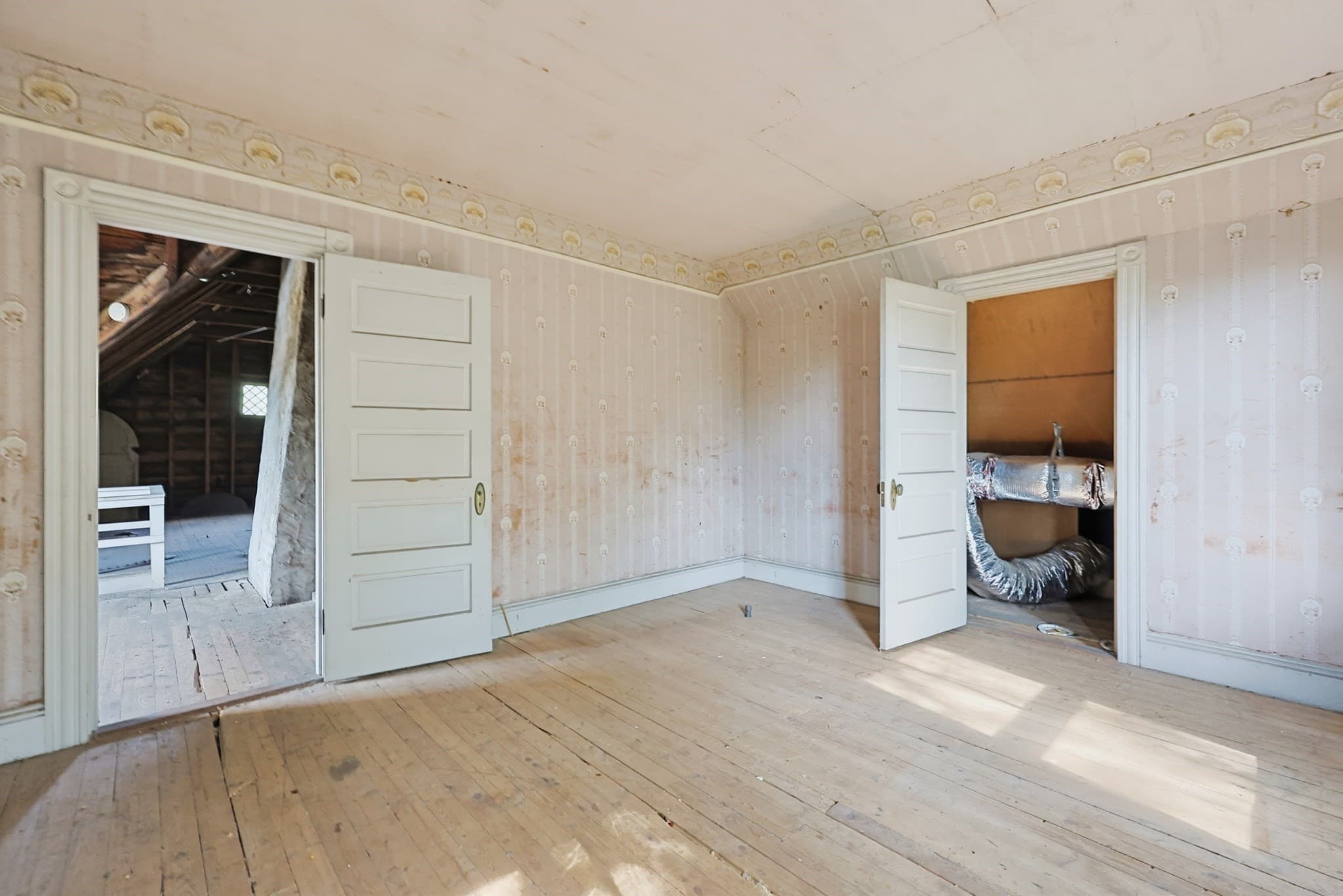 Single Family Residence at 45 Holden St, Attleboro MA 02703, Attleboro, photo 37 of 42