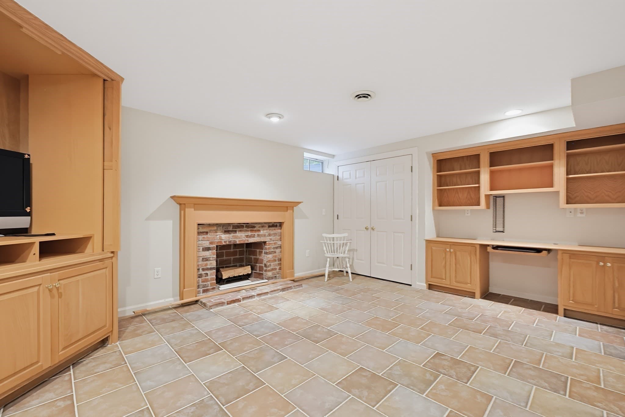 Single Family Residence at 22 Codman Drive, Sudbury MA 01776, Sudbury, photo 37 of 42
