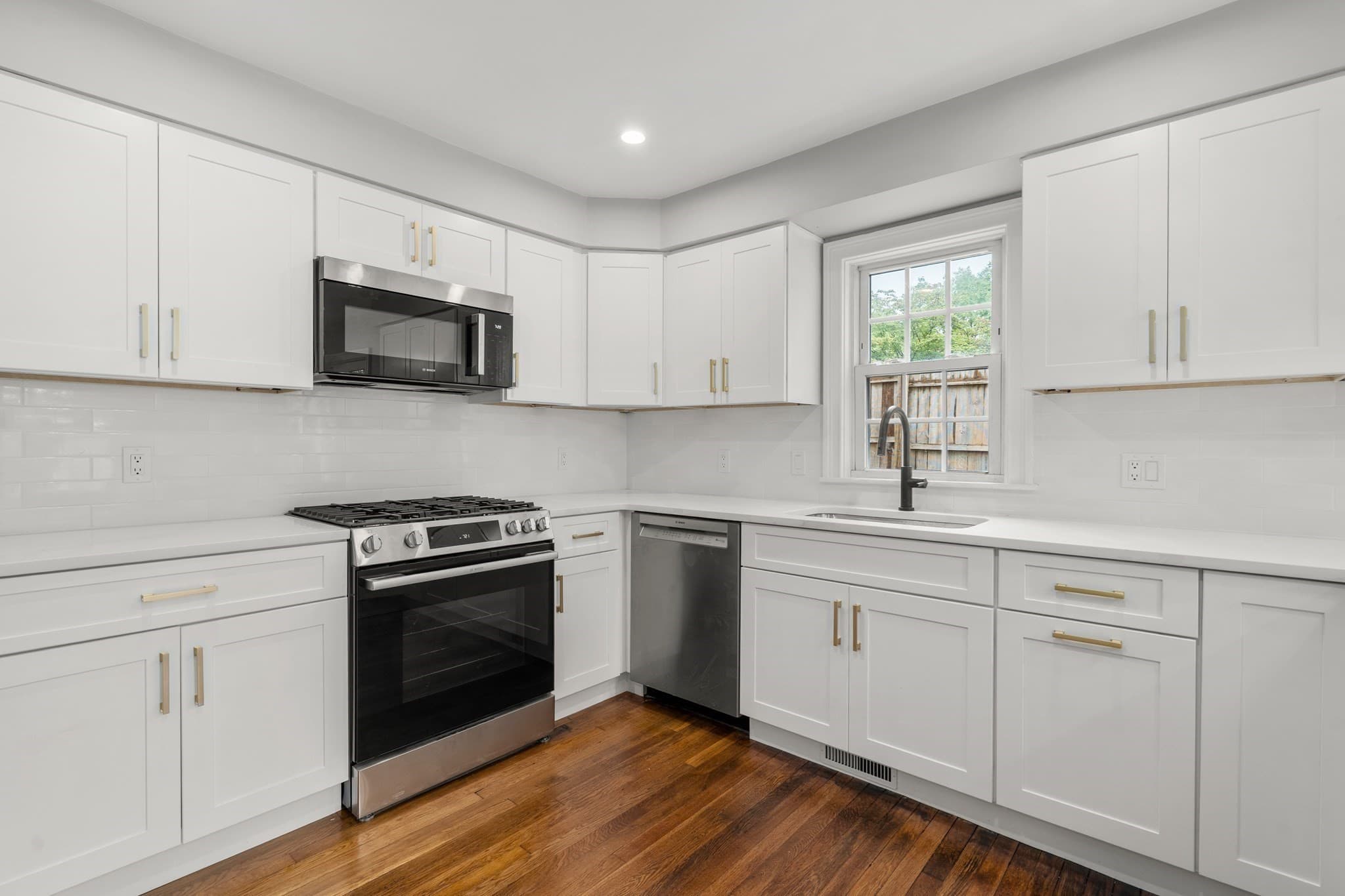 Single Family Residence at 88 Decker St, Milton MA 02186, Milton, photo 11 of 17