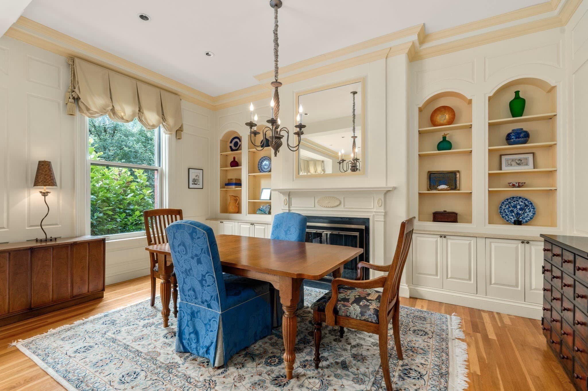 Condominium at 197 Commonwealth Avenue # 3, Boston MA 02116, Boston, photo 3 of 13