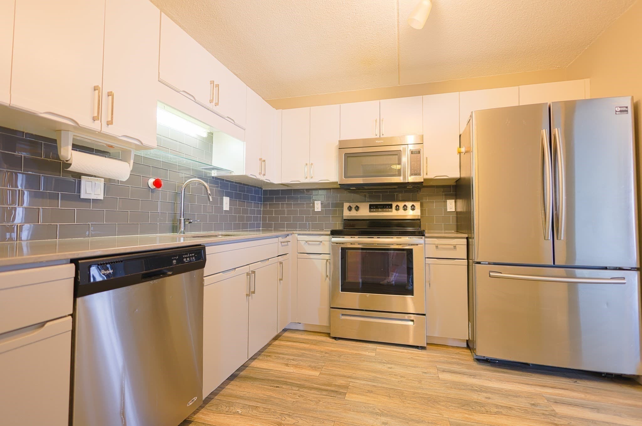 Condominium at 200 Cove Way # 1002, Quincy MA 02169, Quincy, photo 33 of 42