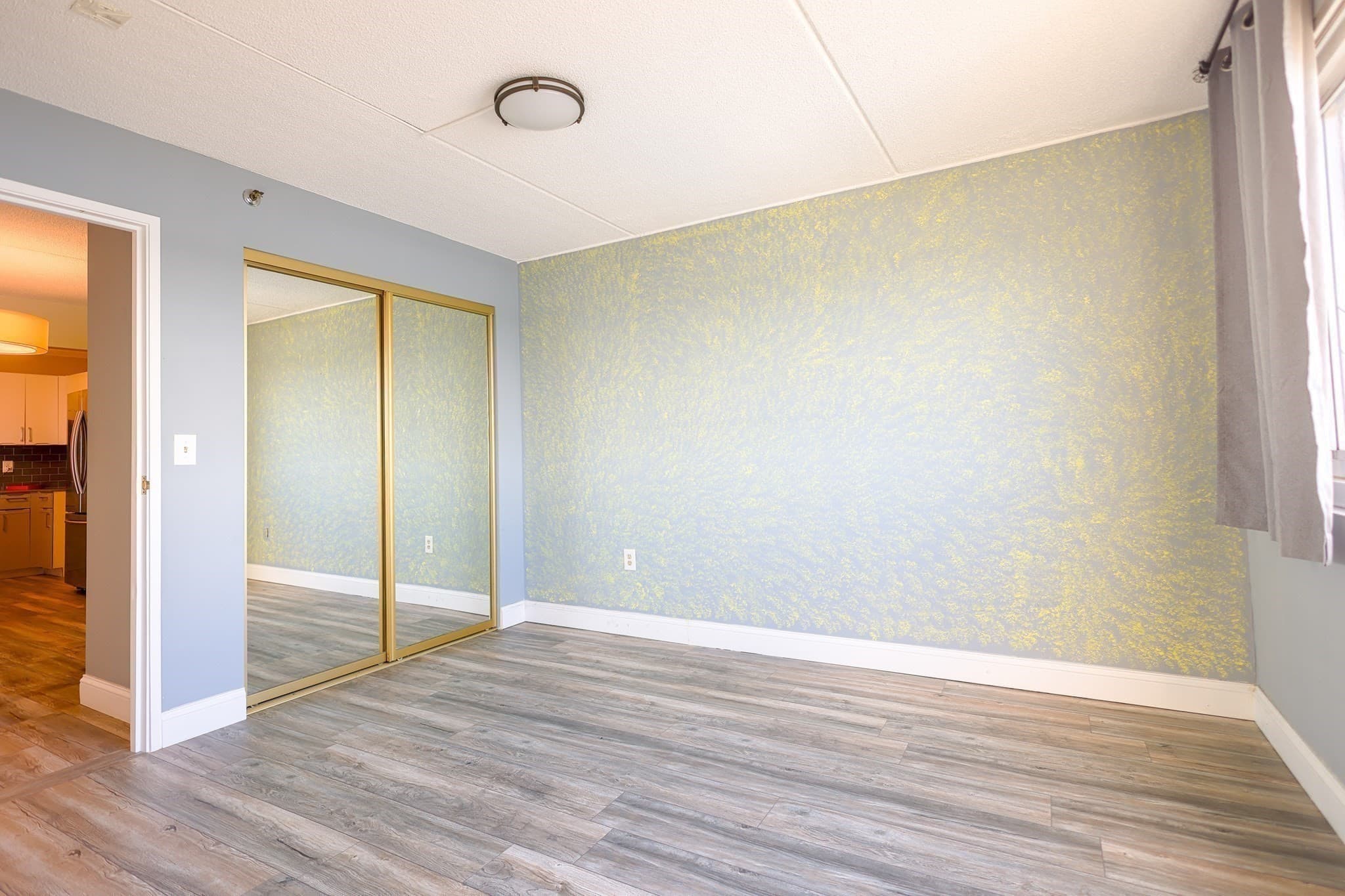 Condominium at 200 Cove Way # 1002, Quincy MA 02169, Quincy, photo 18 of 42
