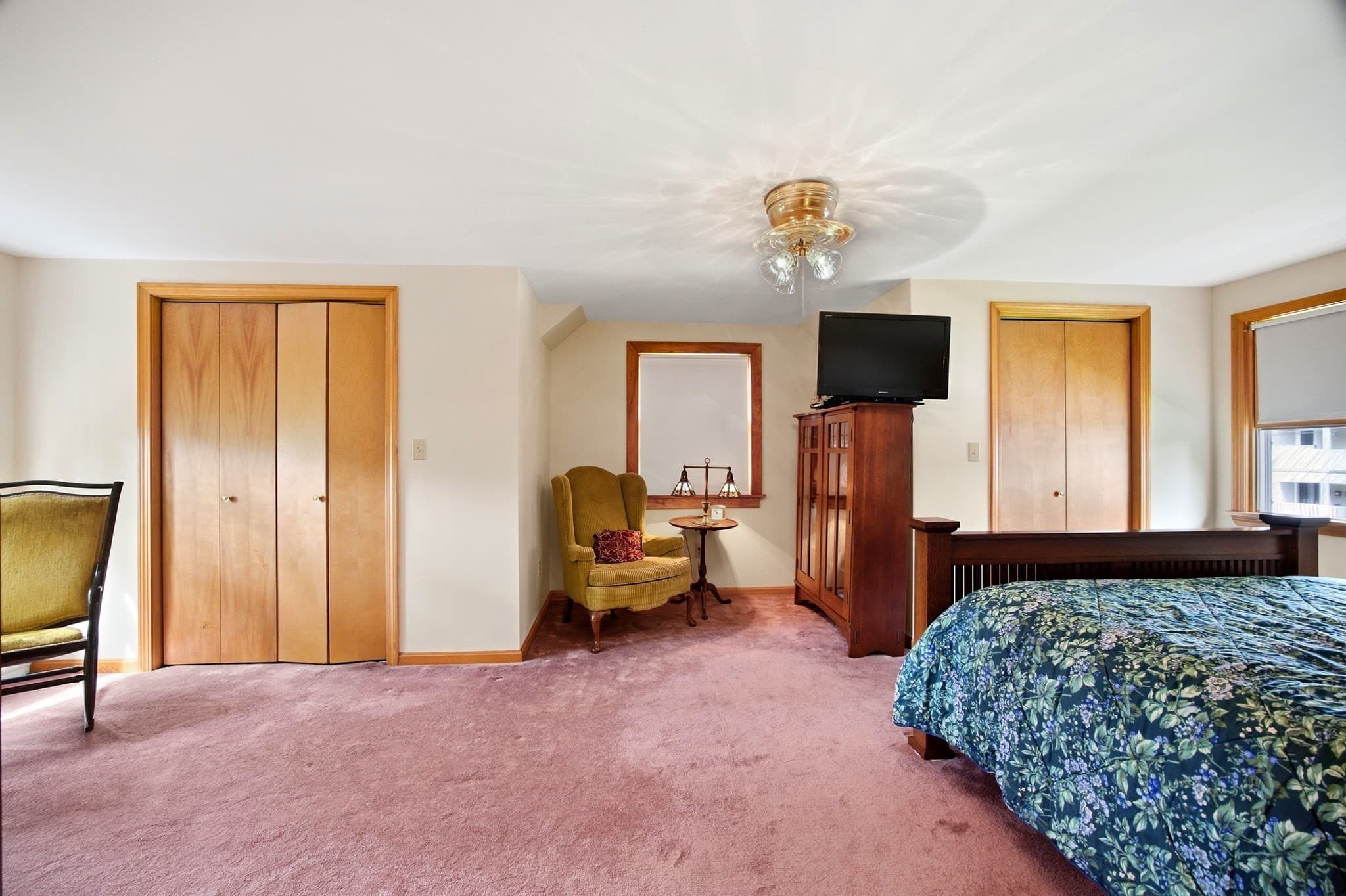 Single Family Residence at 25 Saint Anthony St, Chicopee MA 01013, Chicopee, photo 26 of 38