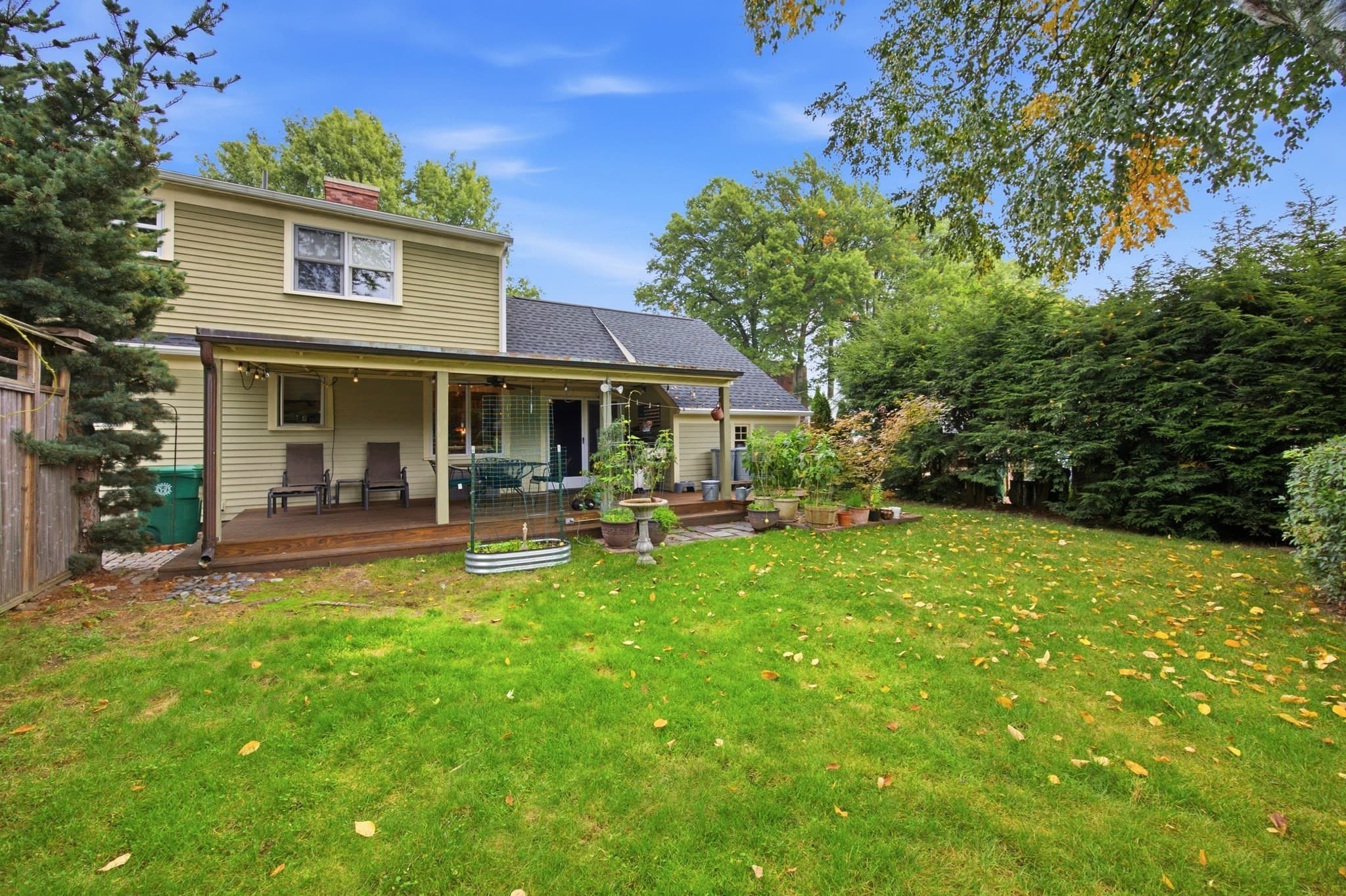 Single Family Residence at 25 Saint Anthony St, Chicopee MA 01013, Chicopee, photo 35 of 38
