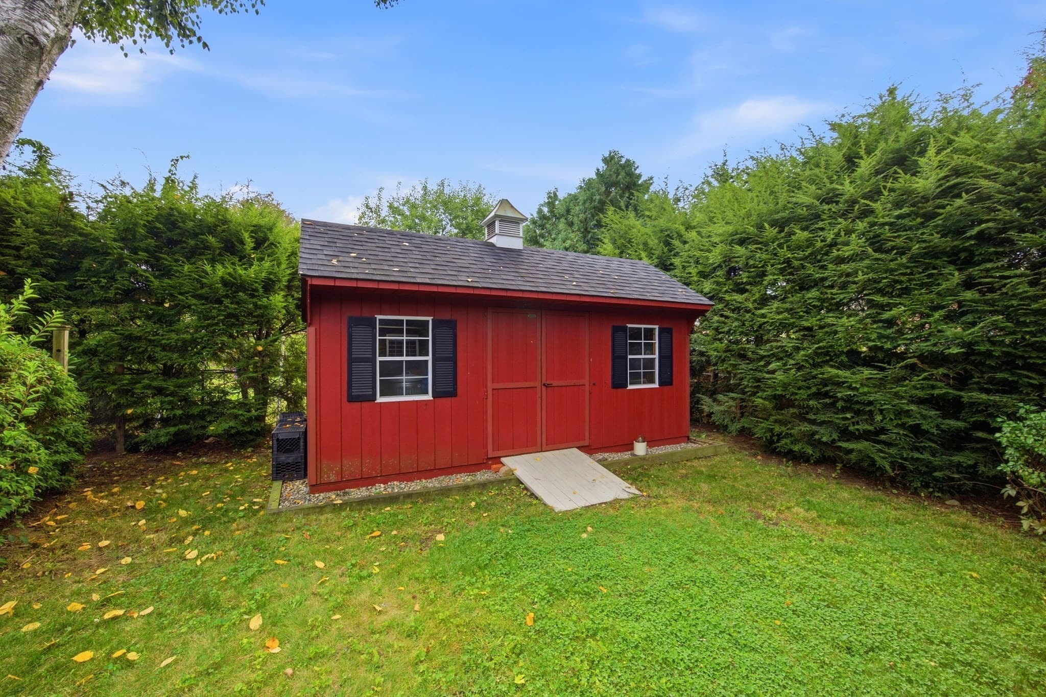 Single Family Residence at 25 Saint Anthony St, Chicopee MA 01013, Chicopee, photo 31 of 38