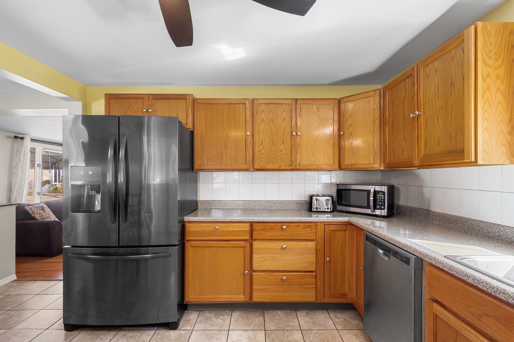 Single Family Residence at 2113 Pleasant St, Fall River MA 02723, Fall River, photo 8 of 36