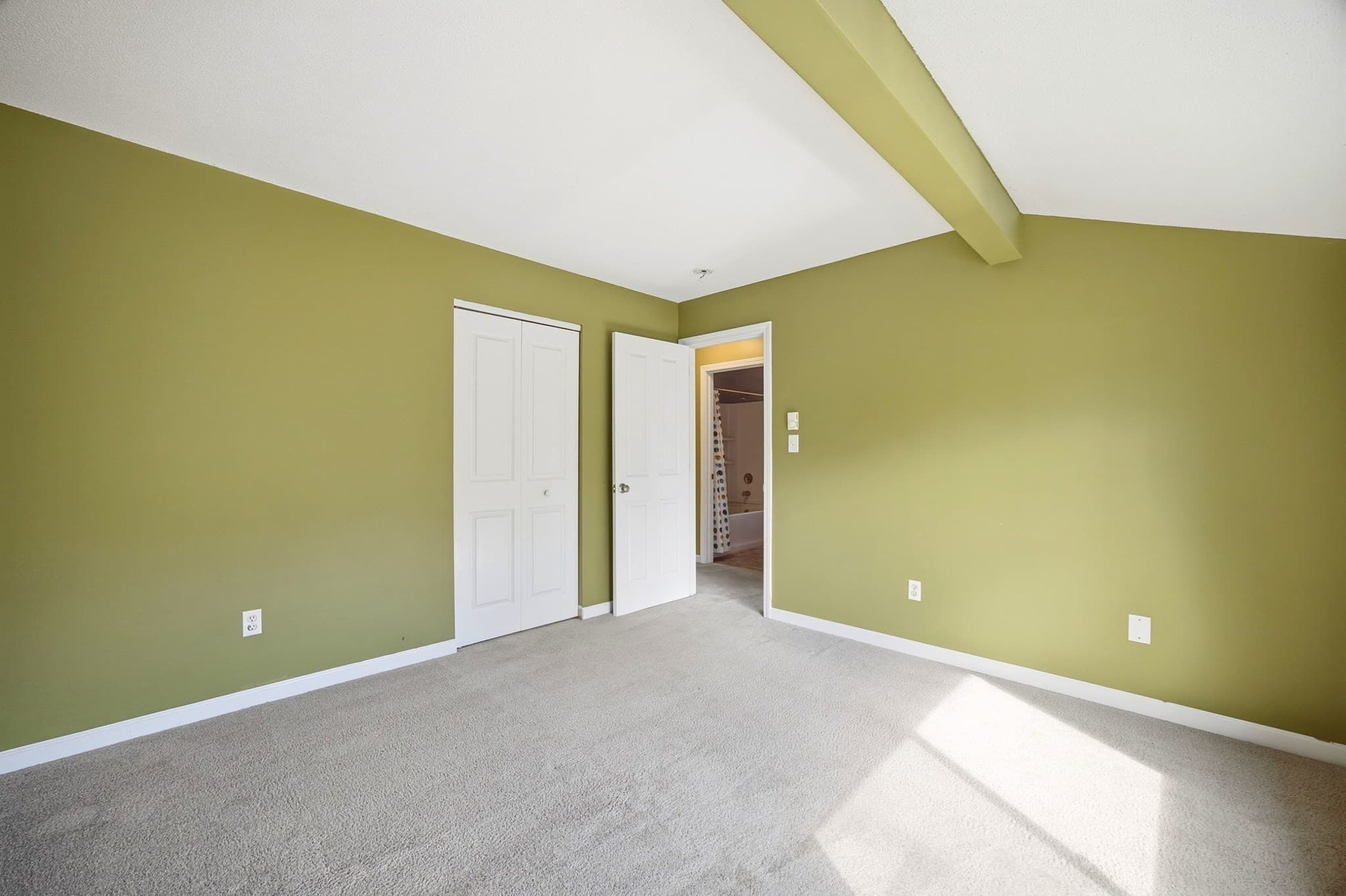Condominium at 34 Saint Kolbe Dr # C, Holyoke MA 01040, Holyoke, photo 10 of 24