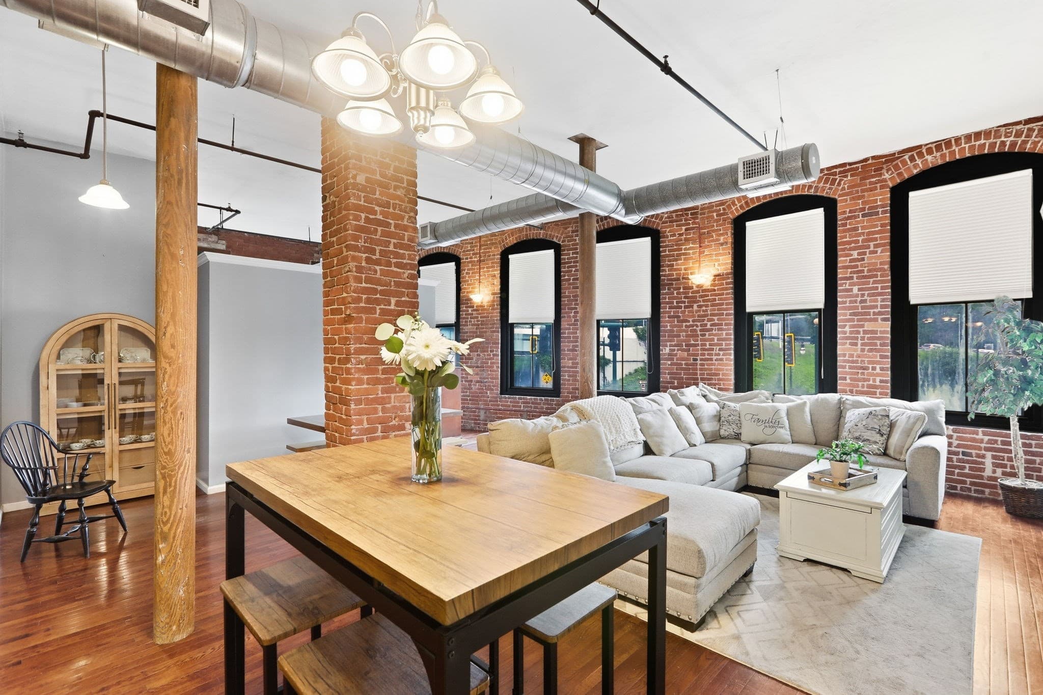 Condominium at 82-88 Winter St # 2B, Worcester MA 01604, Worcester, photo 17 of 36