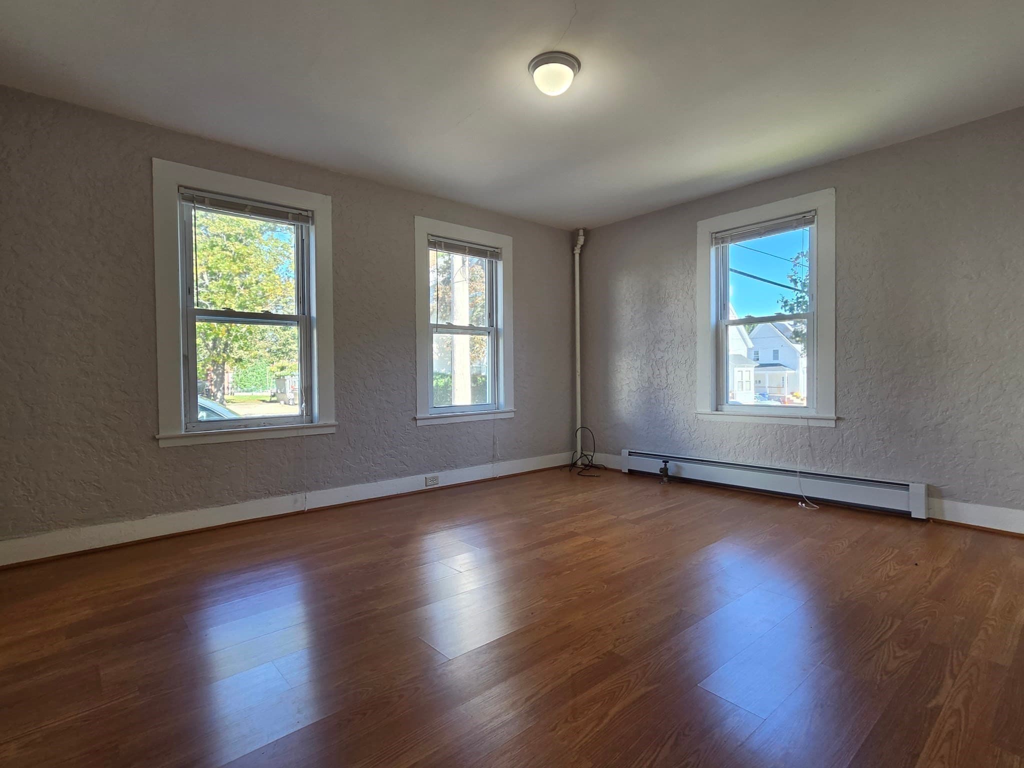 2 Family - 2 Units Up/Down at 5 Mechanic Street, Milford MA 01757, Milford, photo 24 of 41
