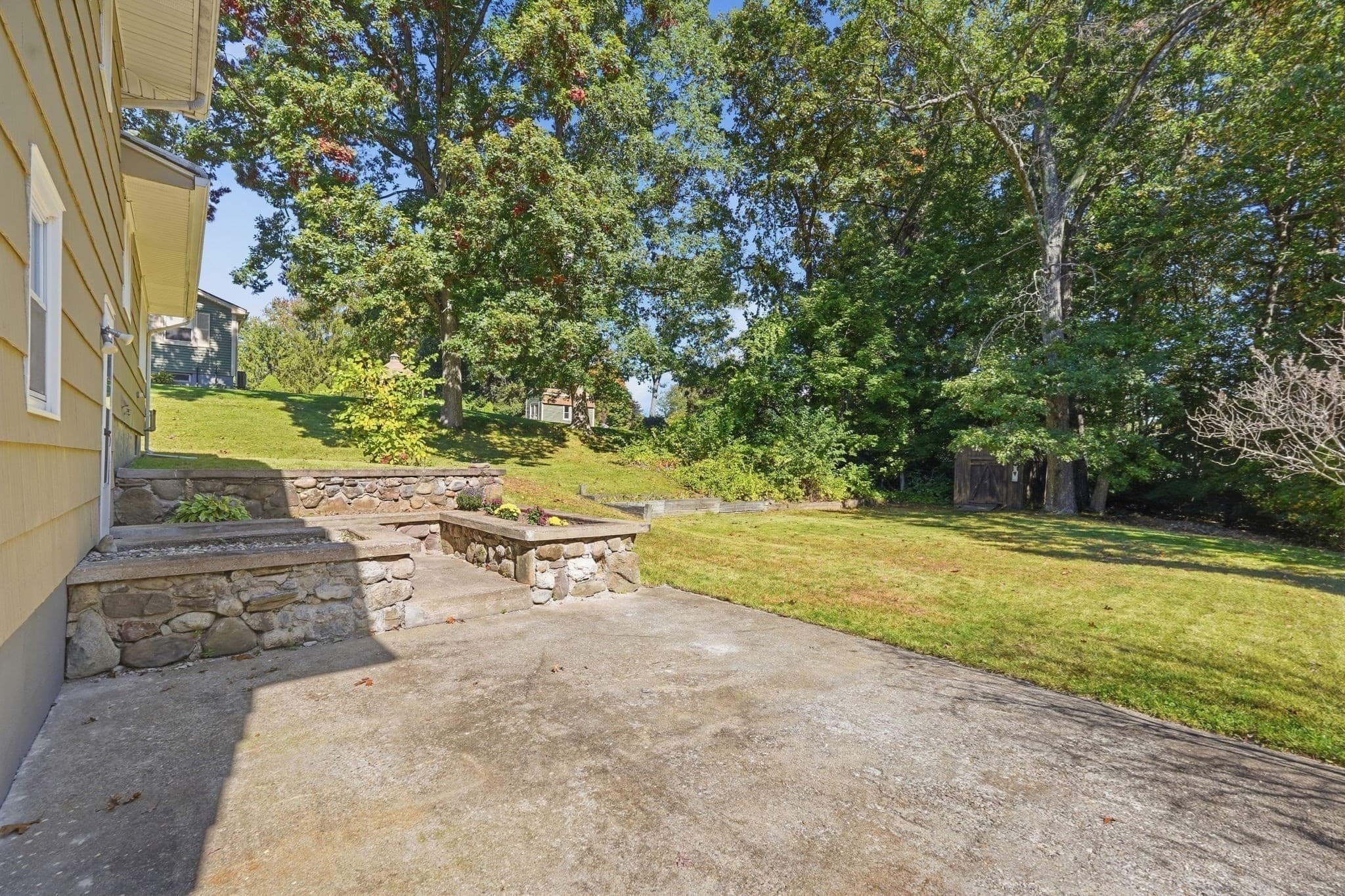 Single Family Residence at 71 Woodside Rd, Ludlow MA 01056, Ludlow, photo 7 of 39
