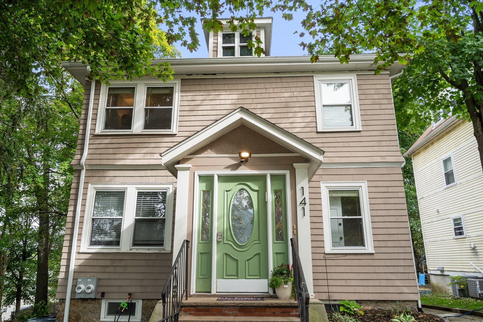 Condominium at 141 Nottinghill Rd. # 2, Boston MA 02135, Boston, photo 2 of 28