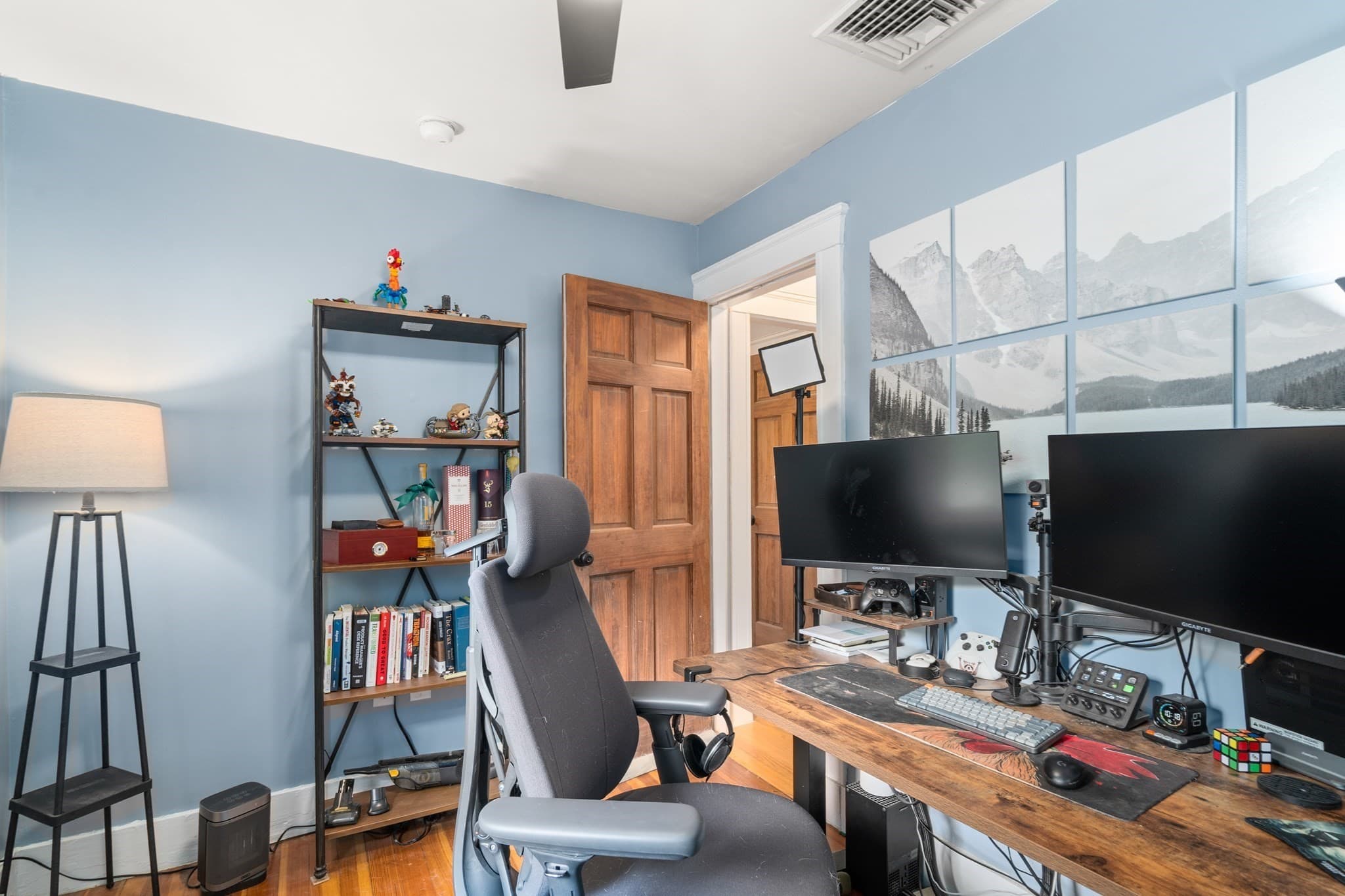 Condominium at 141 Nottinghill Rd. # 2, Boston MA 02135, Boston, photo 6 of 28