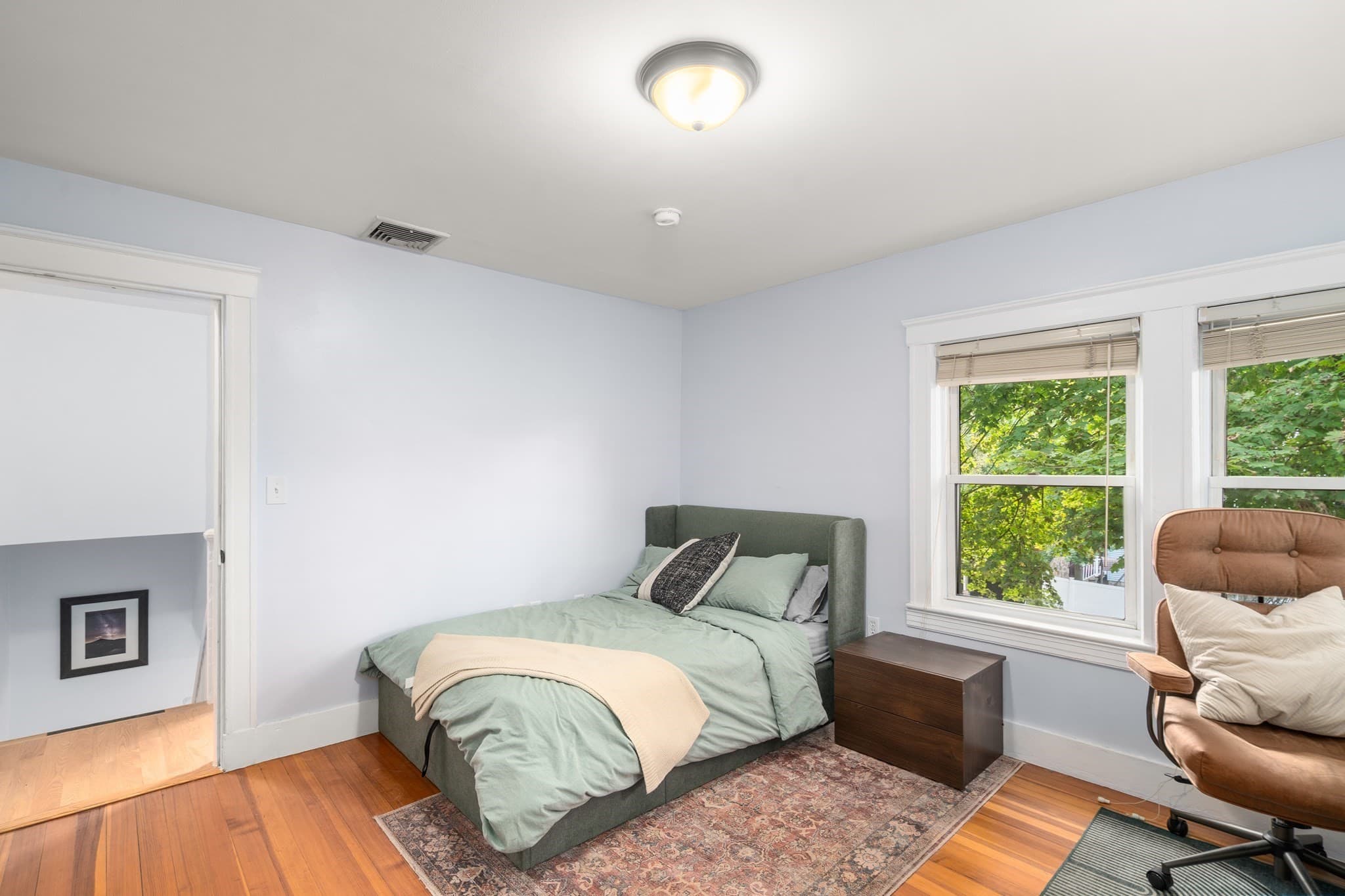 Condominium at 141 Nottinghill Rd. # 2, Boston MA 02135, Boston, photo 9 of 28