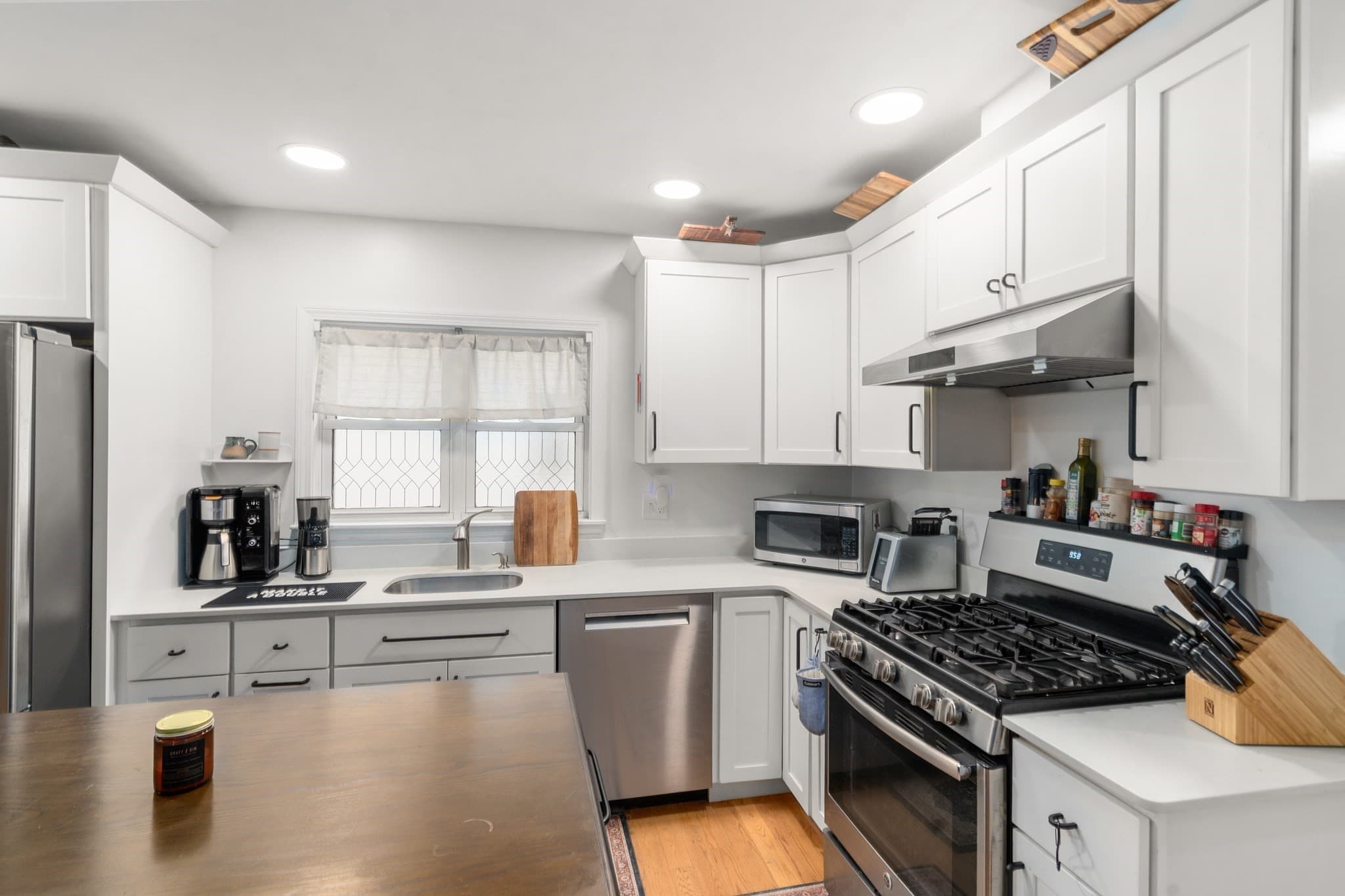 Condominium at 141 Nottinghill Rd. # 2, Boston MA 02135, Boston, photo 11 of 28
