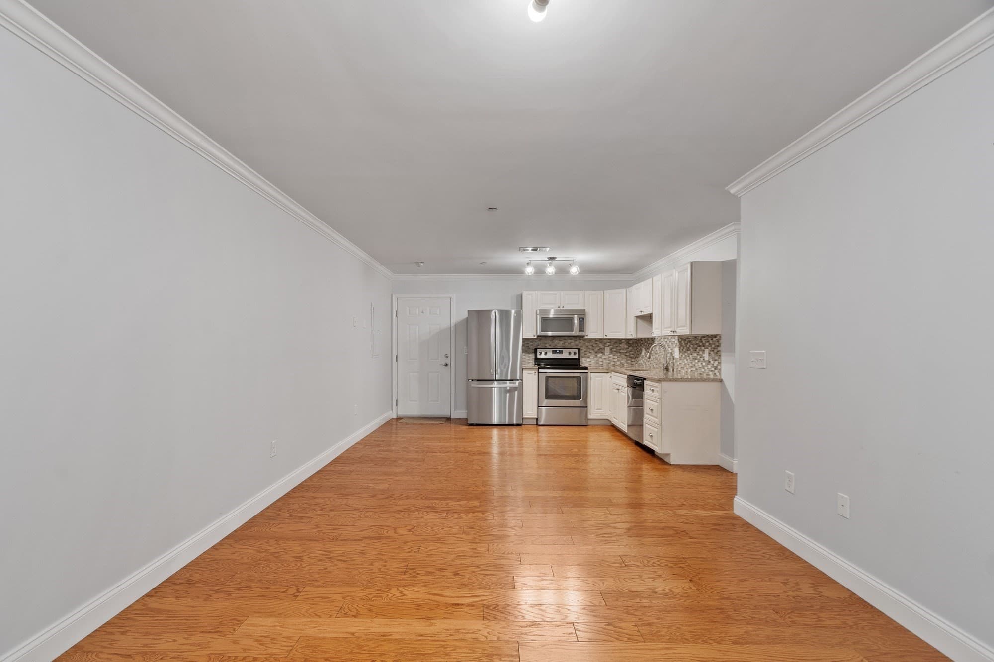 Condominium at 24 Shayne Rd # 110, Franklin MA 02038, Franklin, photo 8 of 21