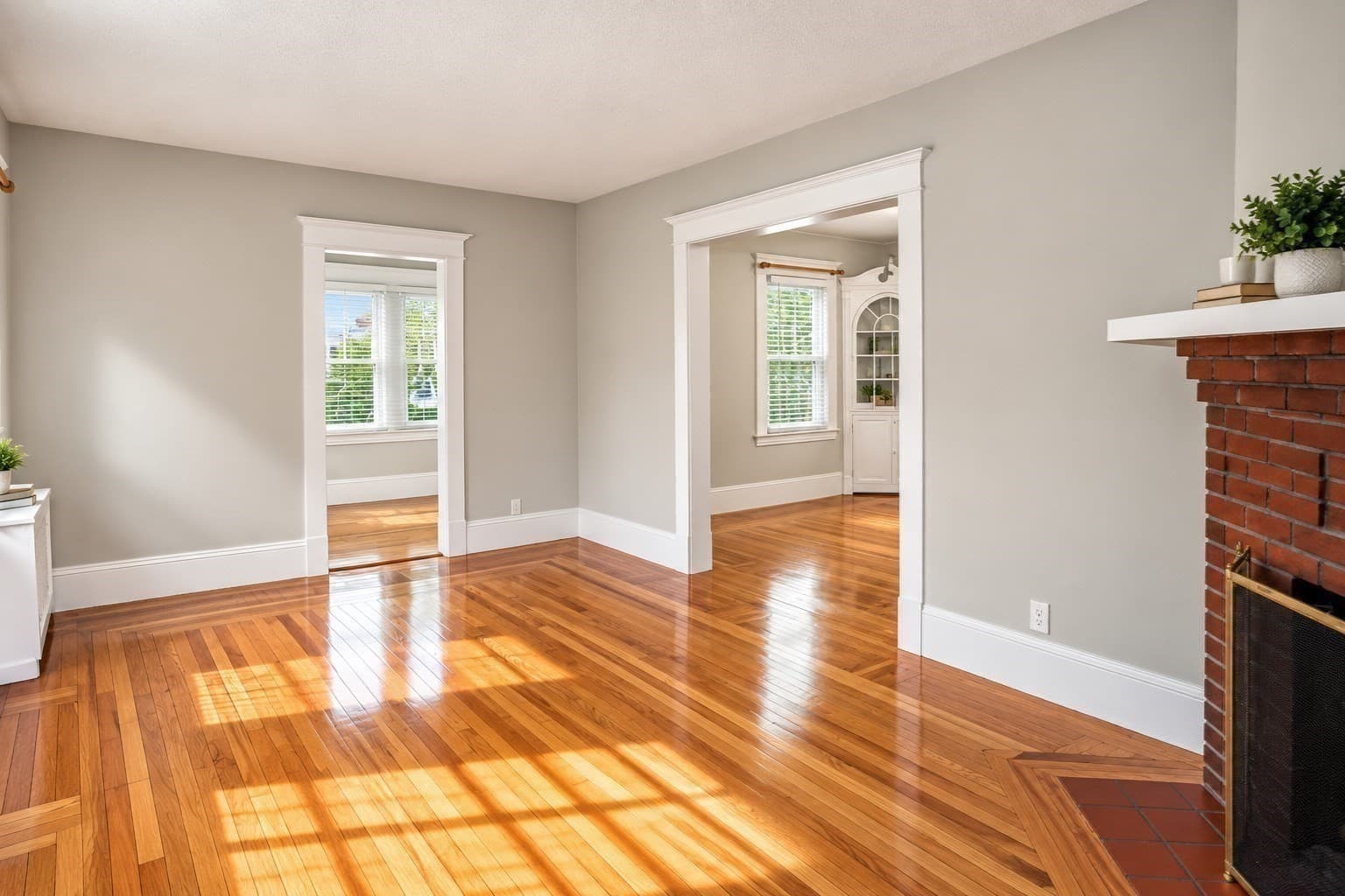 Single Family Residence at 121 Elm St, Agawam MA 01001, Agawam, photo 10 of 30