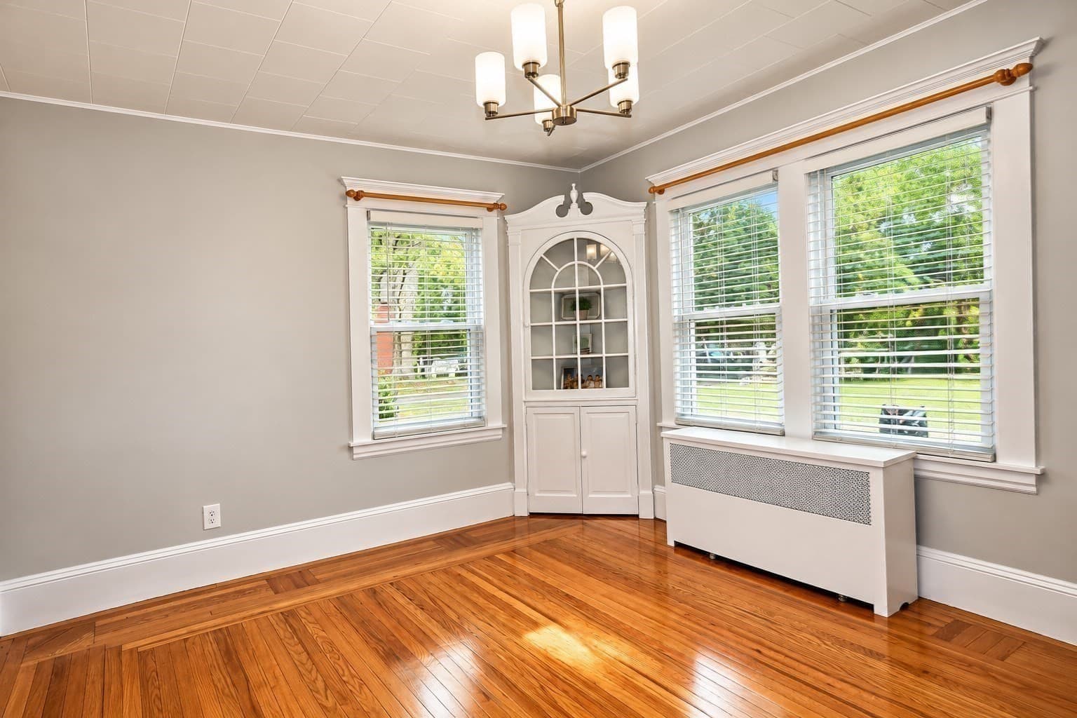 Single Family Residence at 121 Elm St, Agawam MA 01001, Agawam, photo 8 of 30