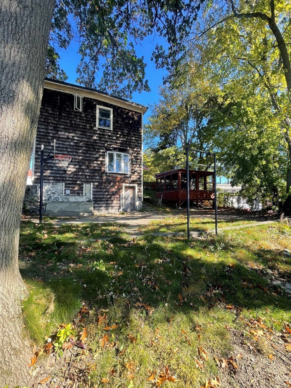 Single Family Residence at 255 Plain St, Lowell MA 01852, Lowell, photo 3 of 8