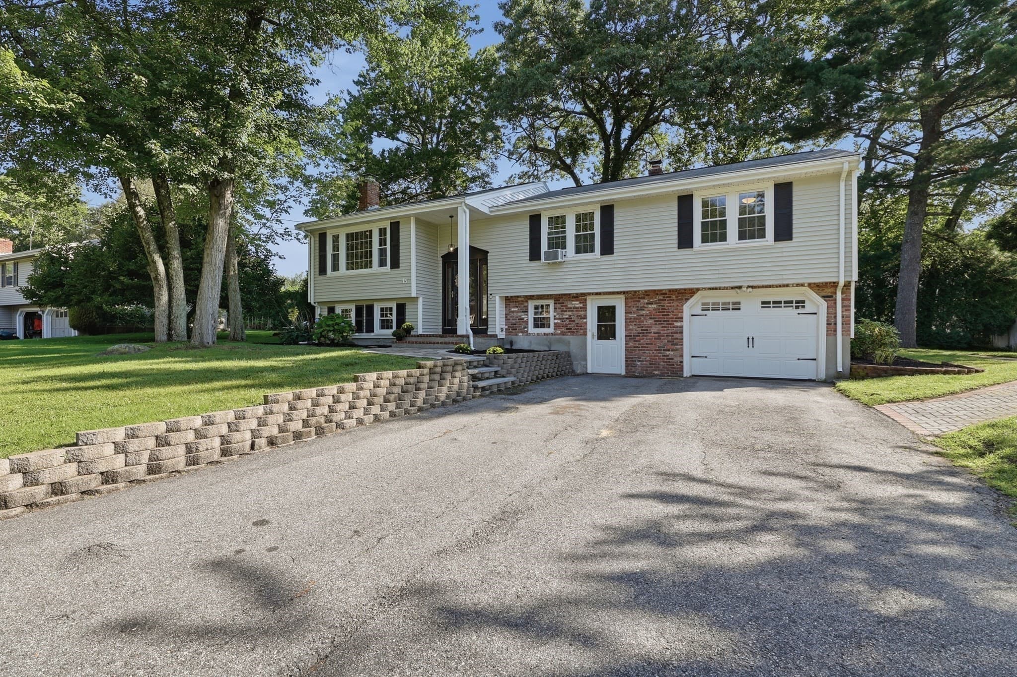 Single Family Residence at 15 Hancock Street, Milford MA 01757, Milford, photo 3 of 34