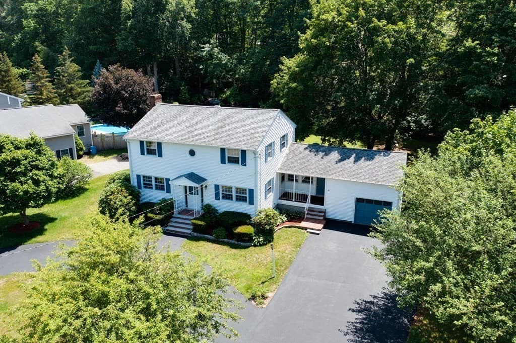 Single Family Residence at 16 Phillip Ave, Burlington MA 01803, Burlington, photo 6 of 32
