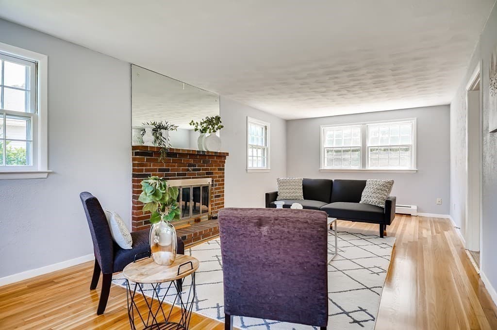 Single Family Residence at 16 Phillip Ave, Burlington MA 01803, Burlington, photo 17 of 32
