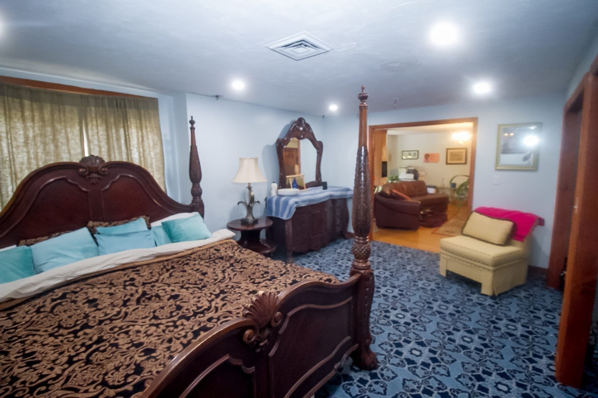 Single Family Residence at 20 Fox Hill Dr, Bridgewater MA 02324, Bridgewater, photo 32 of 39