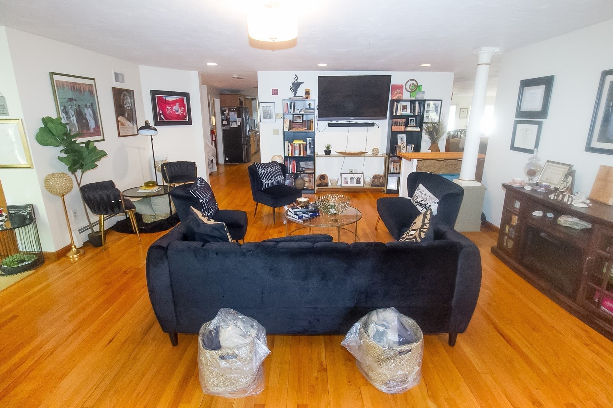 Single Family Residence at 20 Fox Hill Dr, Bridgewater MA 02324, Bridgewater, photo 9 of 39