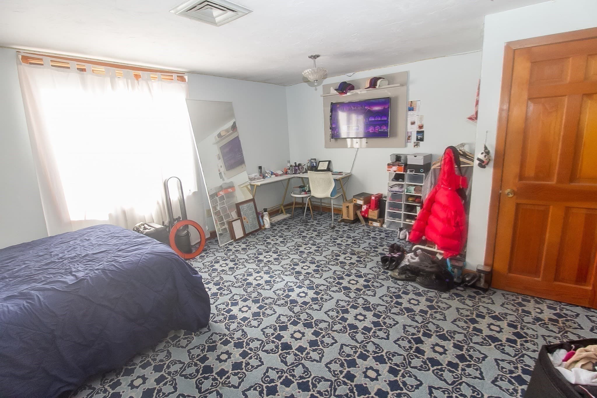 Single Family Residence at 20 Fox Hill Dr, Bridgewater MA 02324, Bridgewater, photo 38 of 39