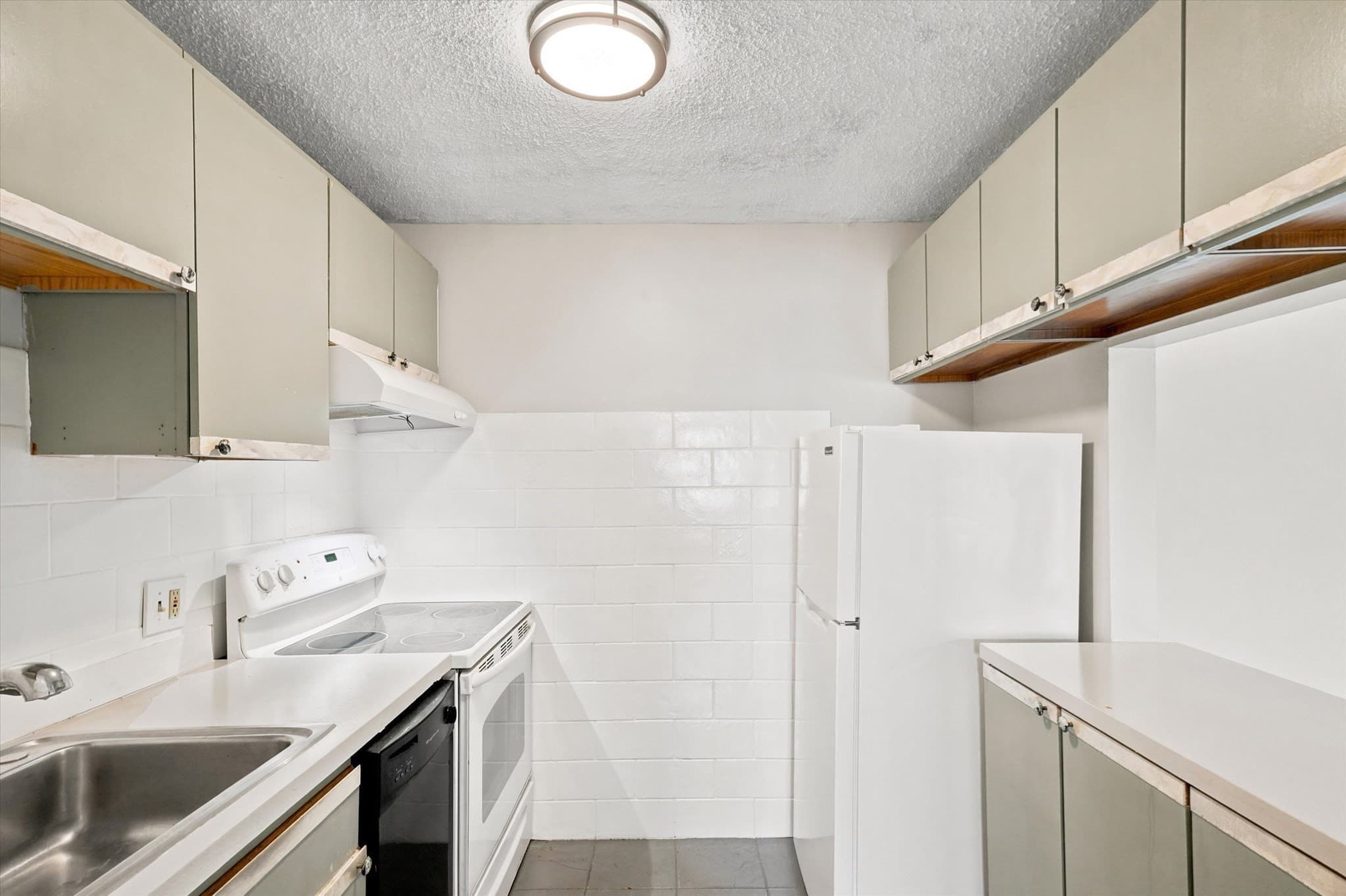 Condominium at 26 Waverly St # 209, Boston MA 02135, Boston, photo 31 of 38