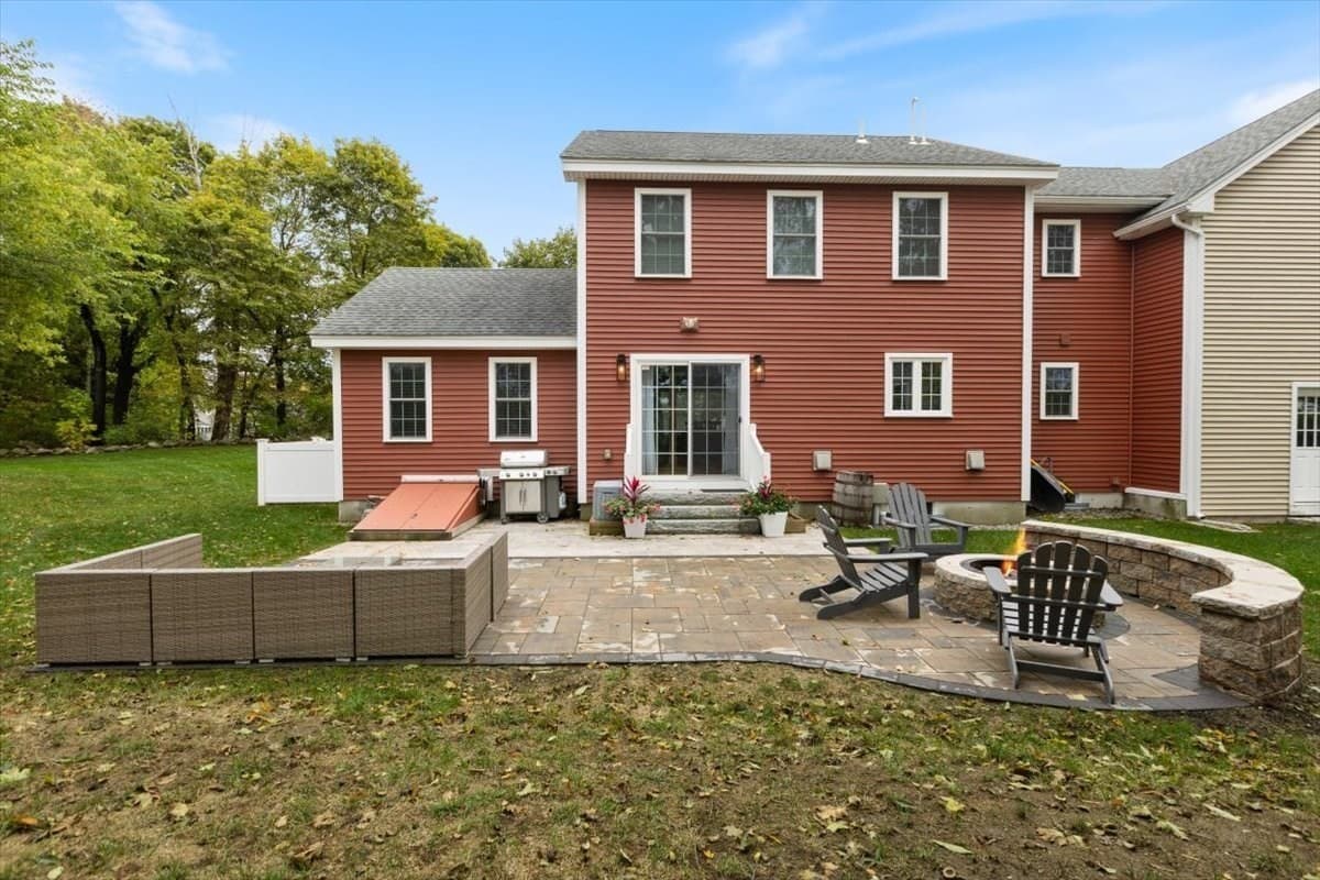 Single Family Residence at 19 Hampstead Street, Methuen MA 01844, Methuen, photo 38 of 42