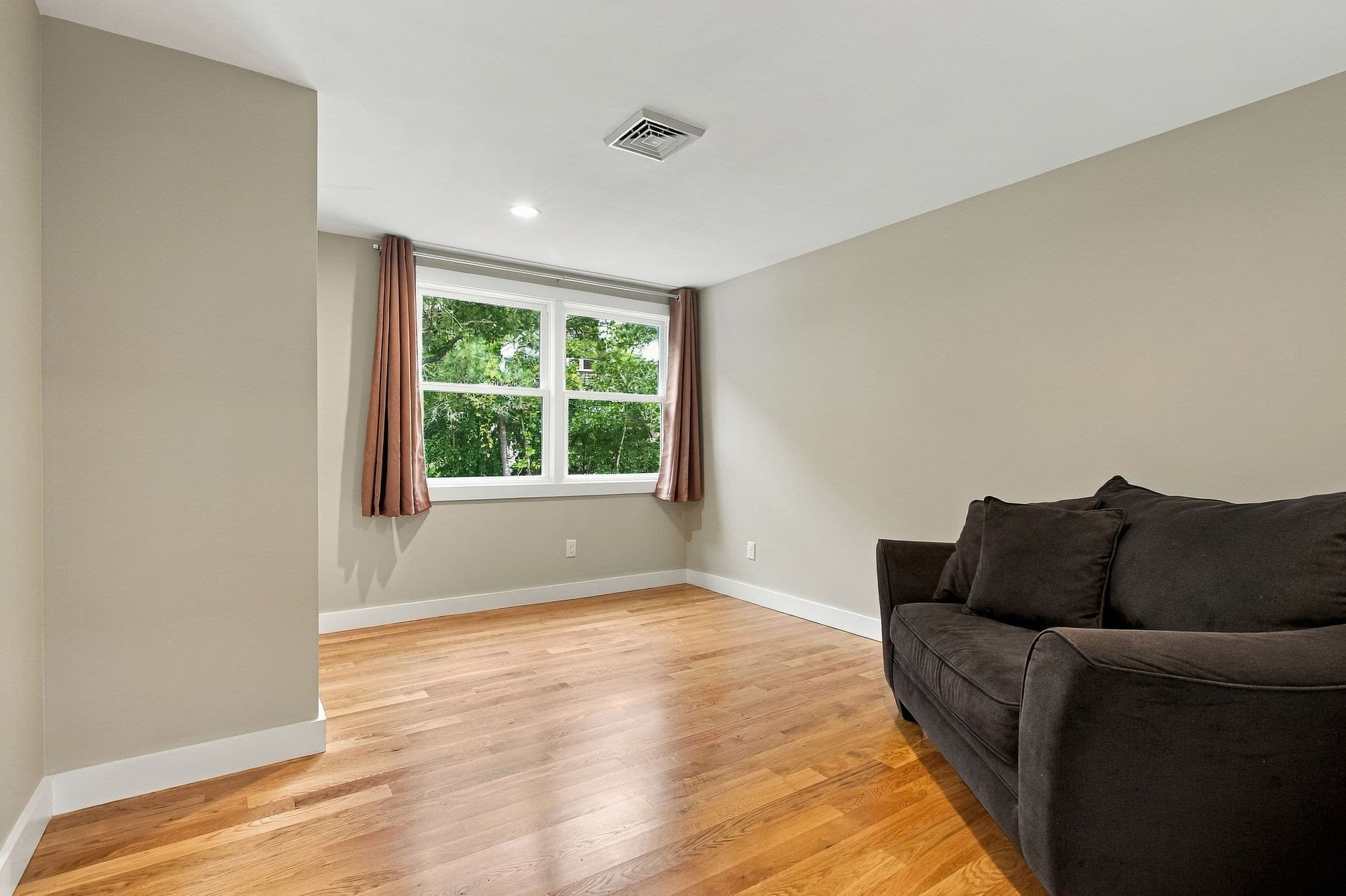 Single Family Residence at 877 Bumps River Rd, Barnstable MA 02632, Barnstable, photo 27 of 39