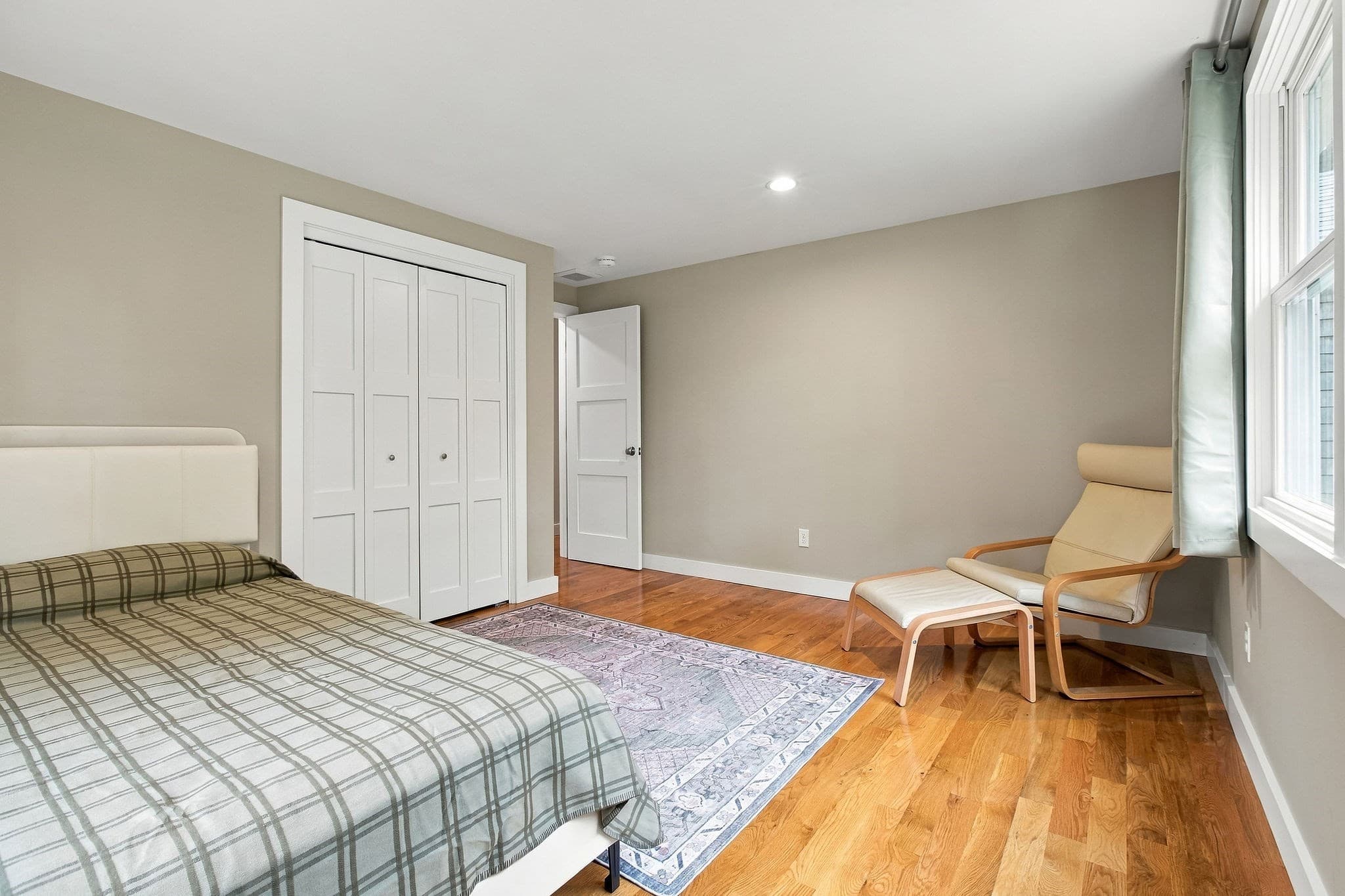 Single Family Residence at 877 Bumps River Rd, Barnstable MA 02632, Barnstable, photo 32 of 39