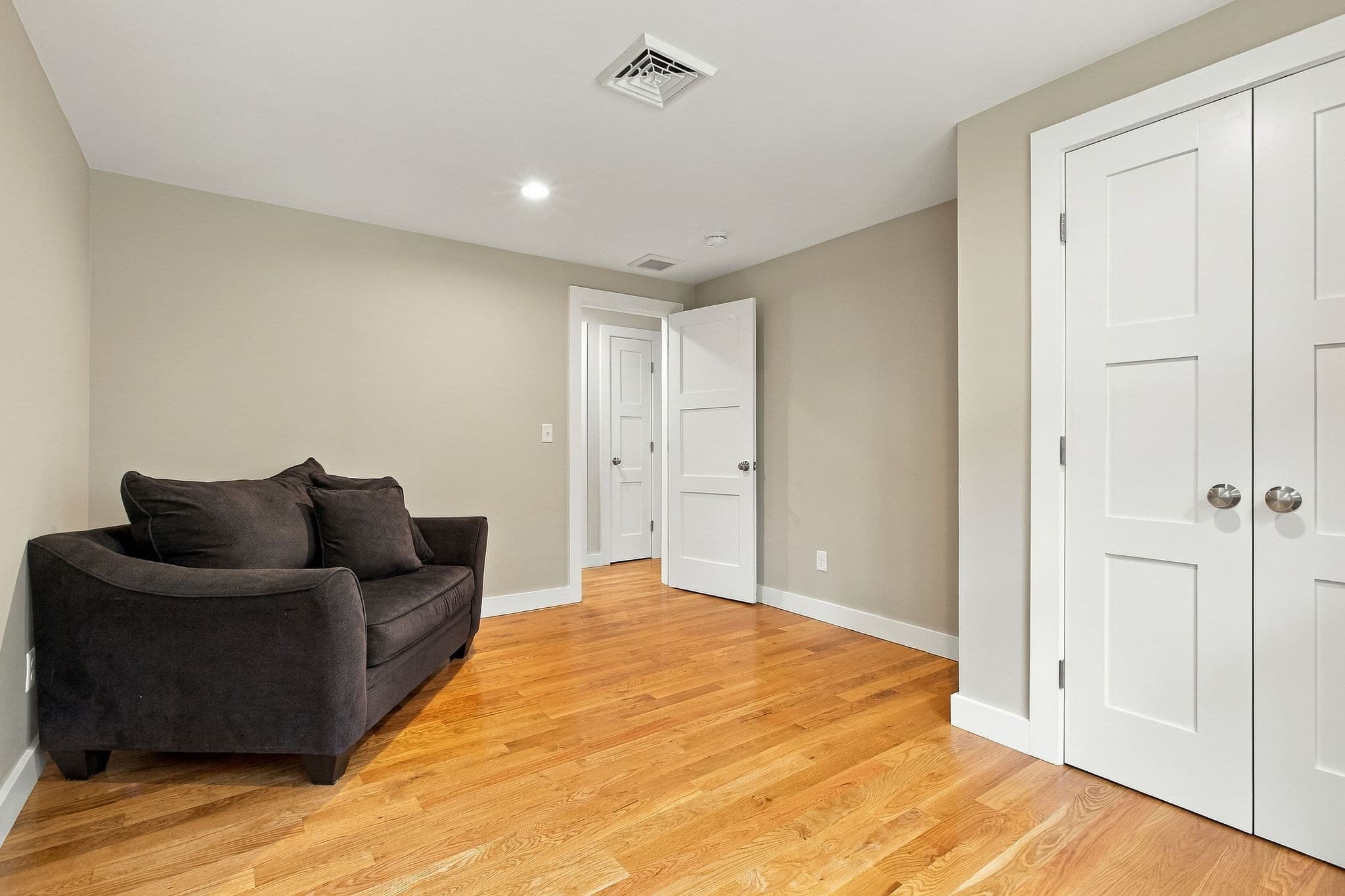 Single Family Residence at 877 Bumps River Rd, Barnstable MA 02632, Barnstable, photo 28 of 39