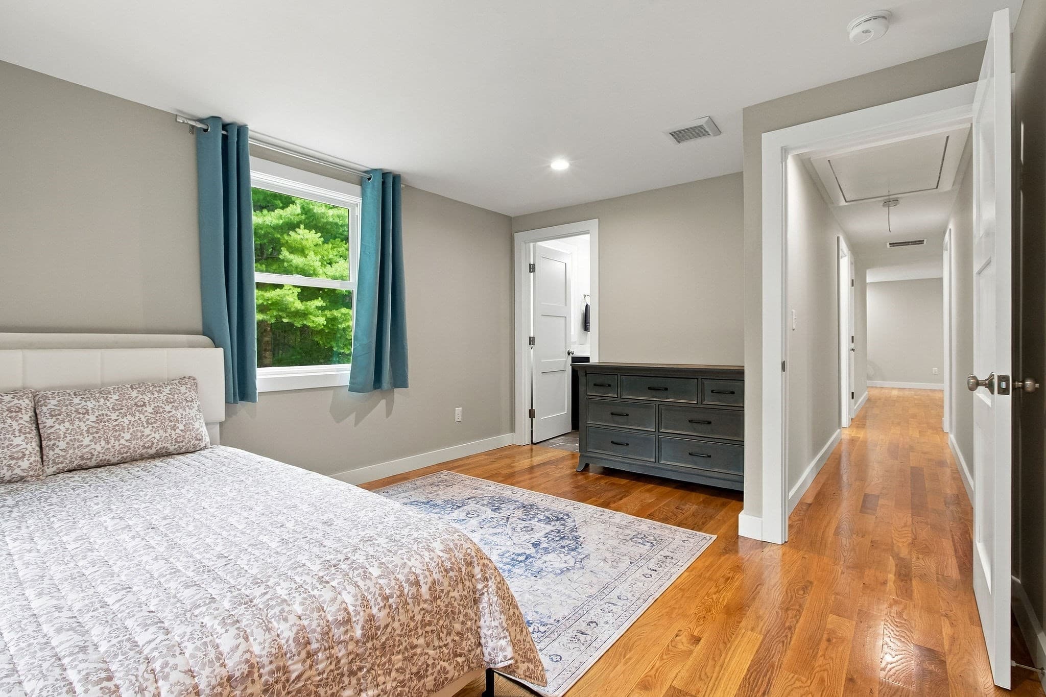 Single Family Residence at 877 Bumps River Rd, Barnstable MA 02632, Barnstable, photo 35 of 39