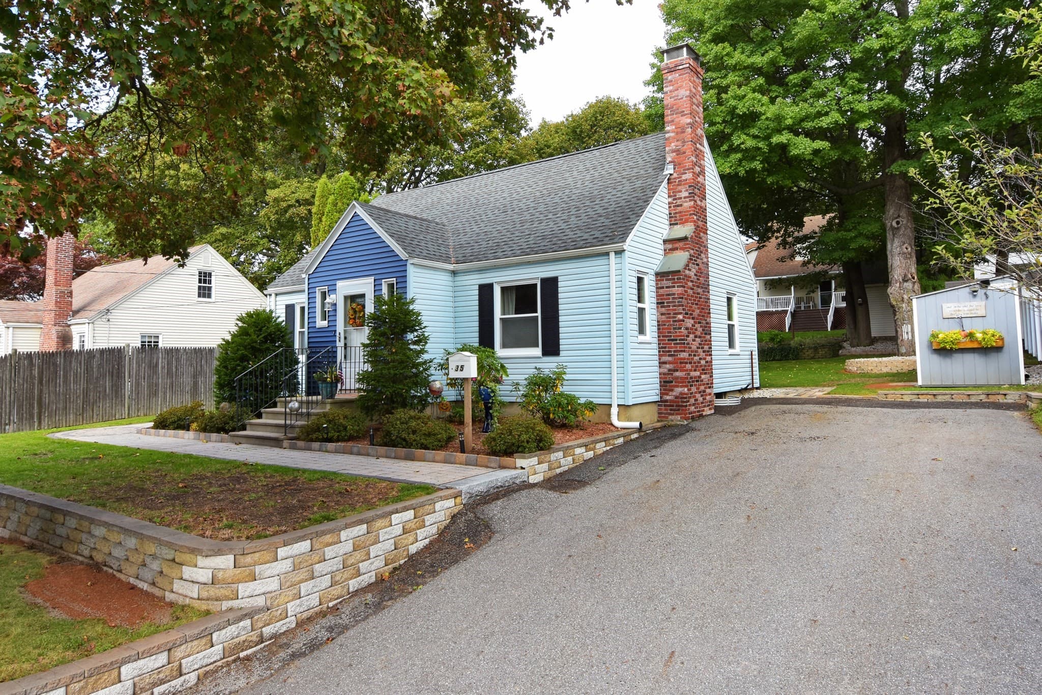 35 Calumet Ave, Worcester MA 01605