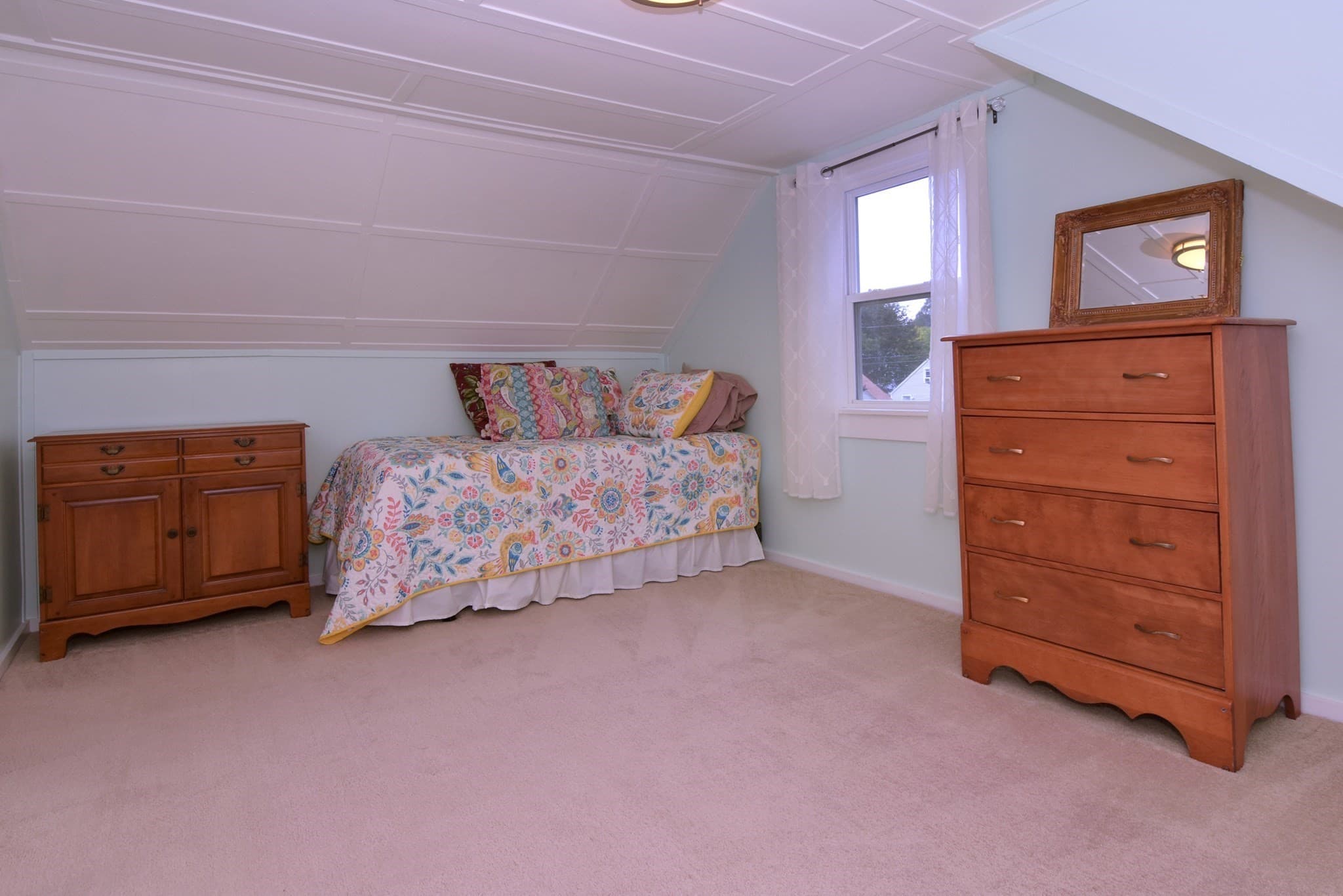 Single Family Residence at 35 Calumet Ave, Worcester MA 01605, Worcester, photo 19 of 29