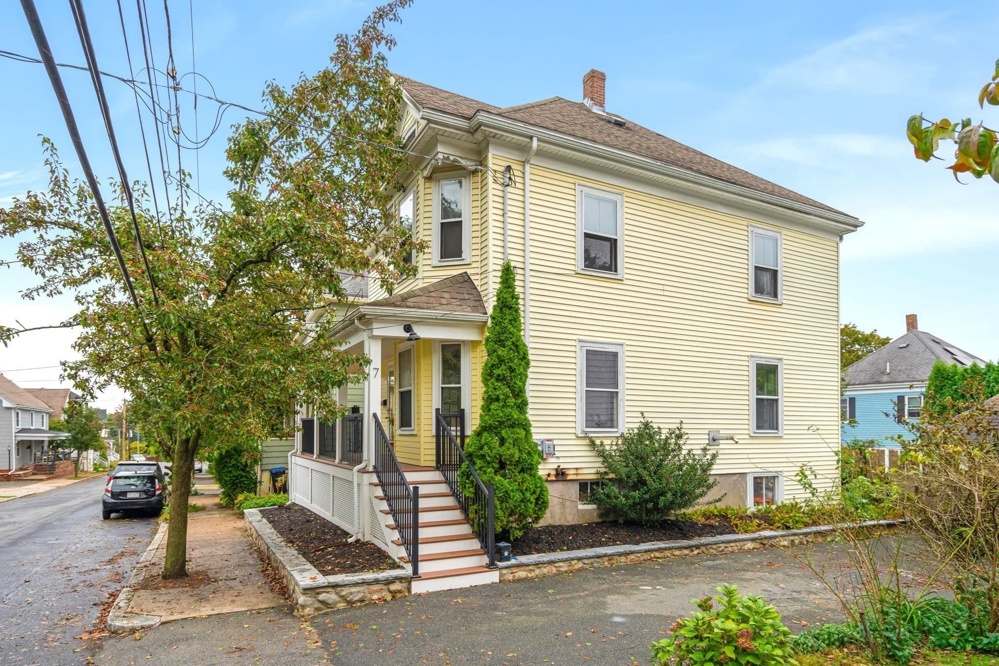 Single Family Residence at 7 Bisson St, Beverly MA 01915, Beverly, photo 8 of 42