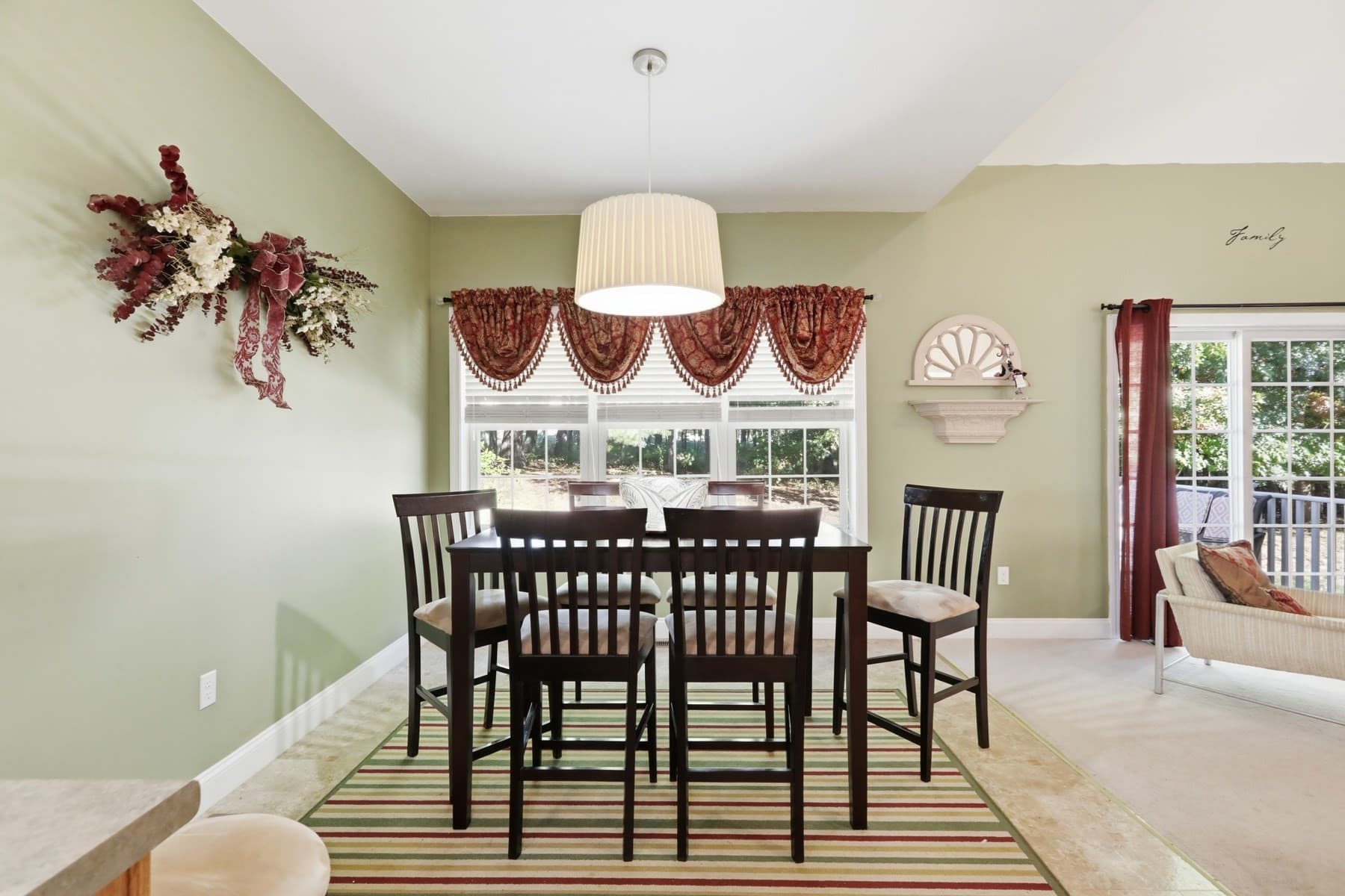Single Family Residence at 23 Dickens Ln, Tyngsborough MA 01879, photo 6 of 24