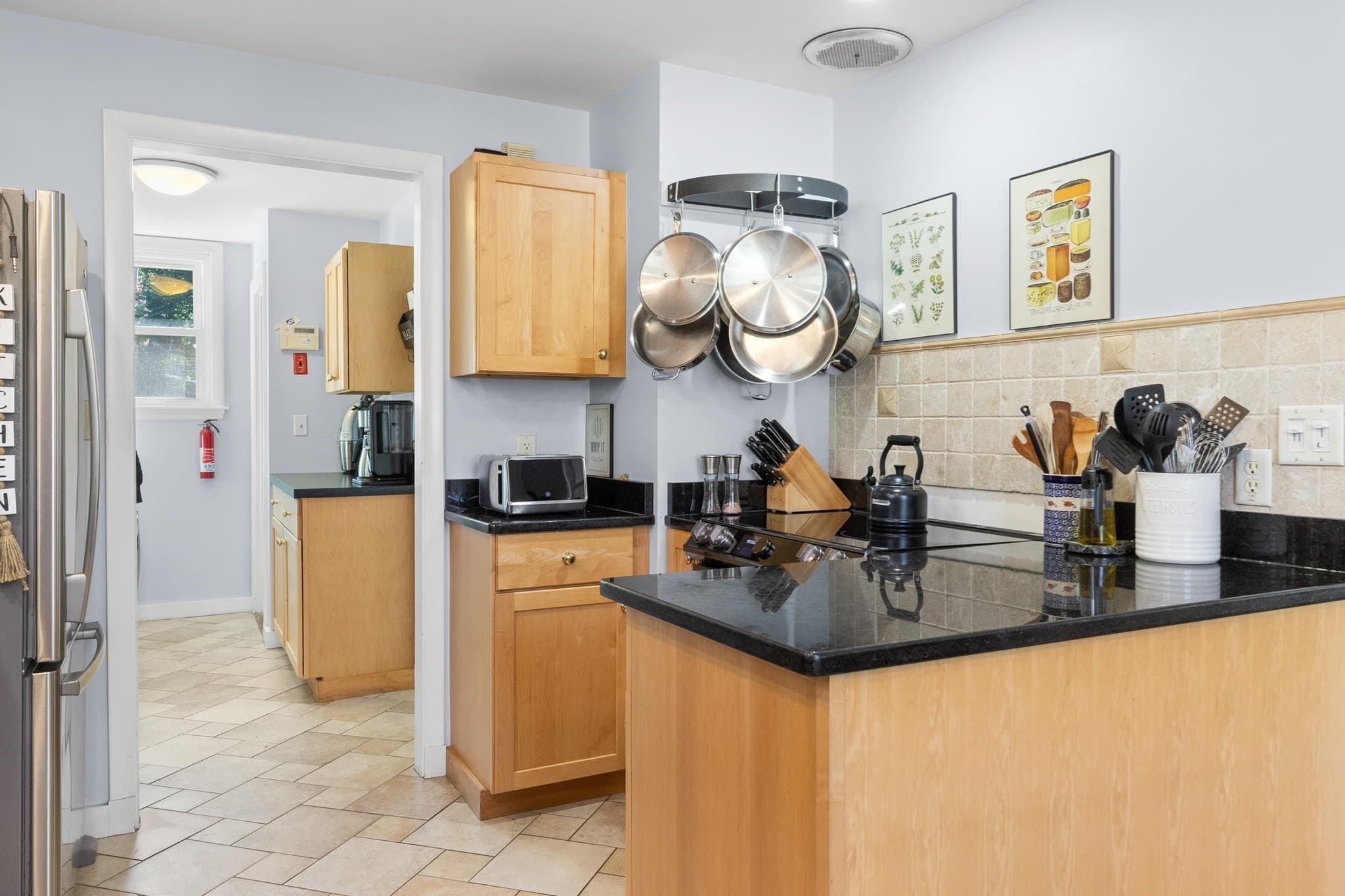 Single Family Residence at 335 Essex Ave, Gloucester MA 01930, Gloucester, photo 25 of 33